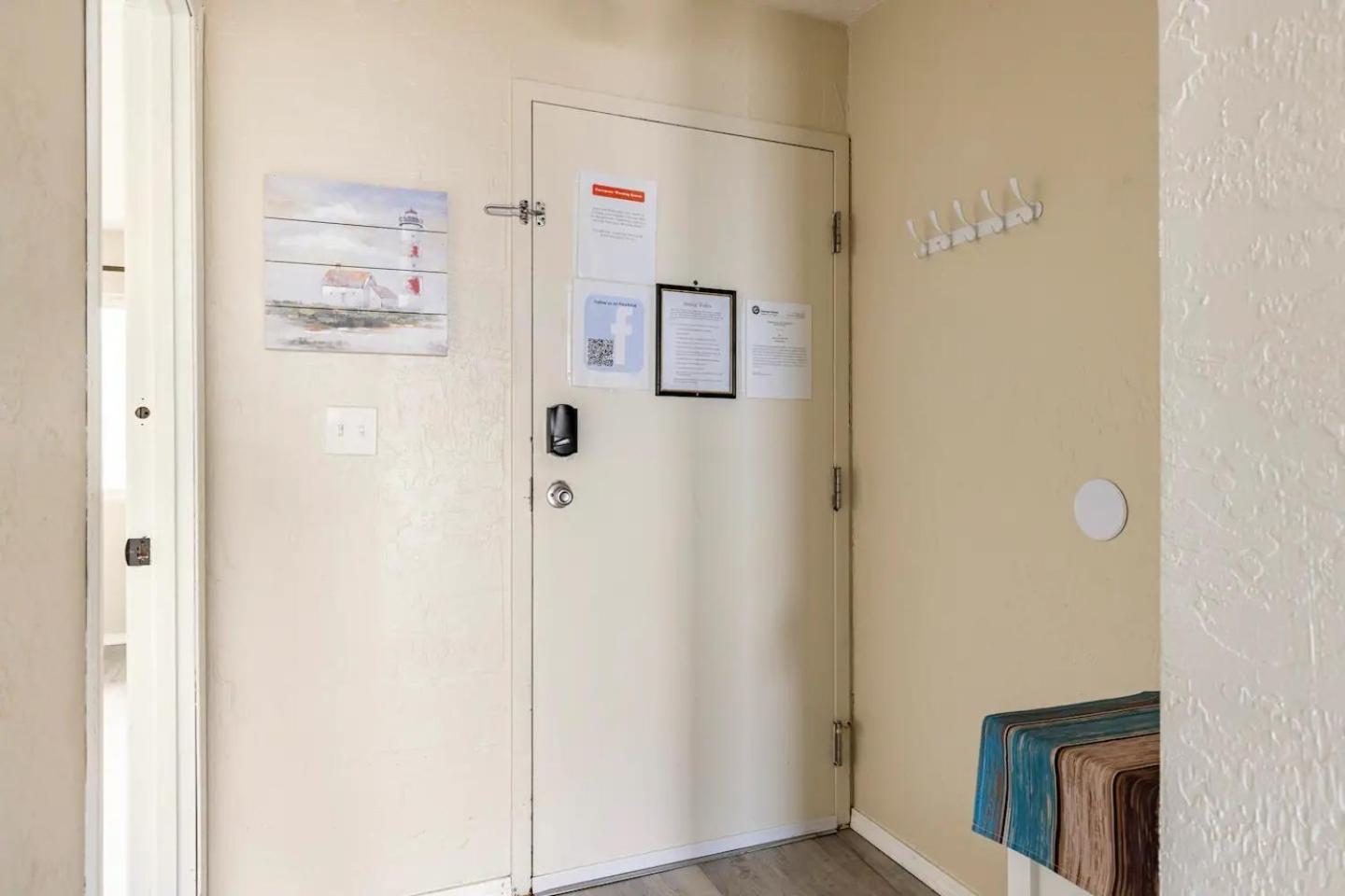Apartment with Sea View photo 2