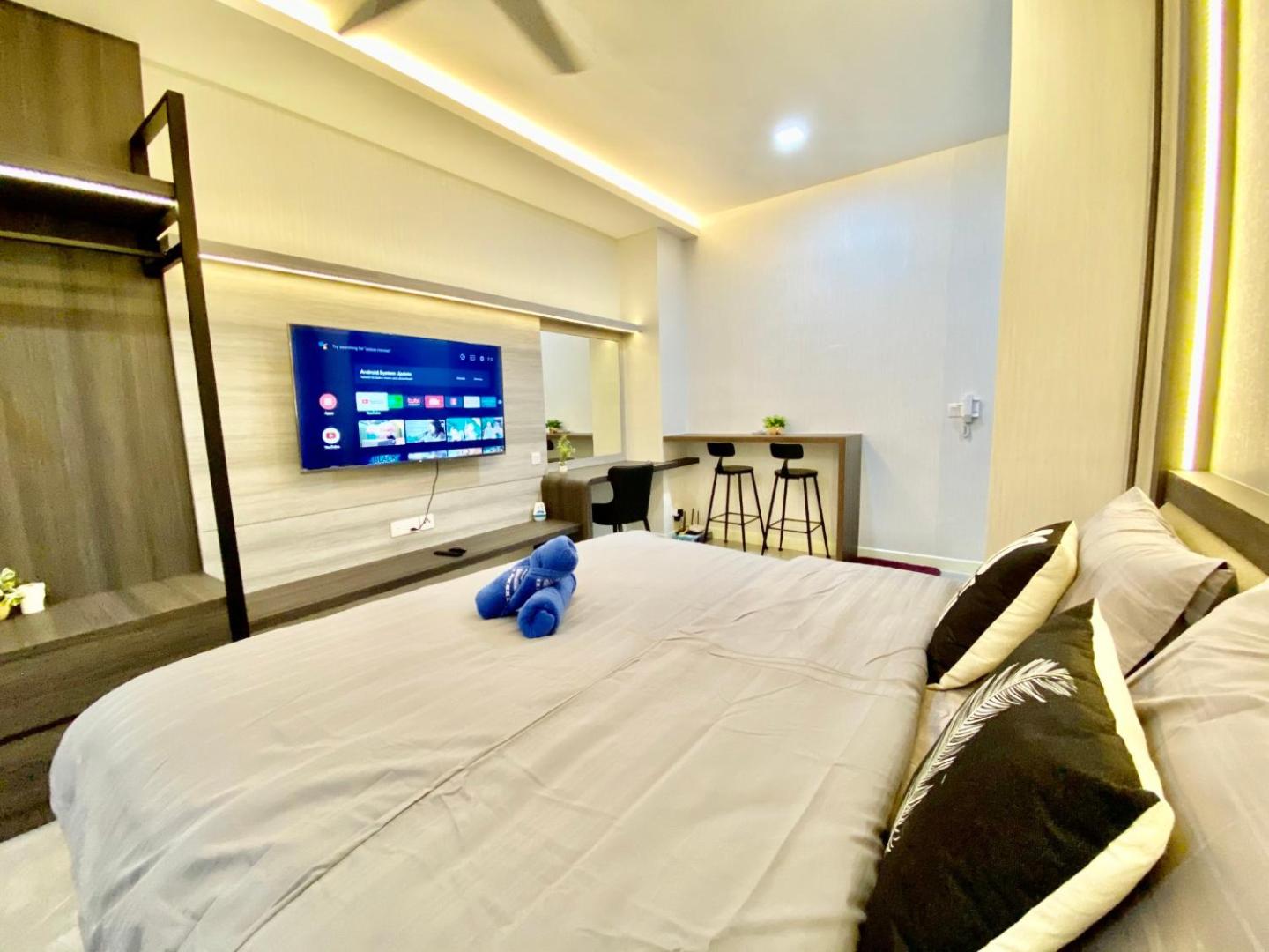 Studio with Sea View