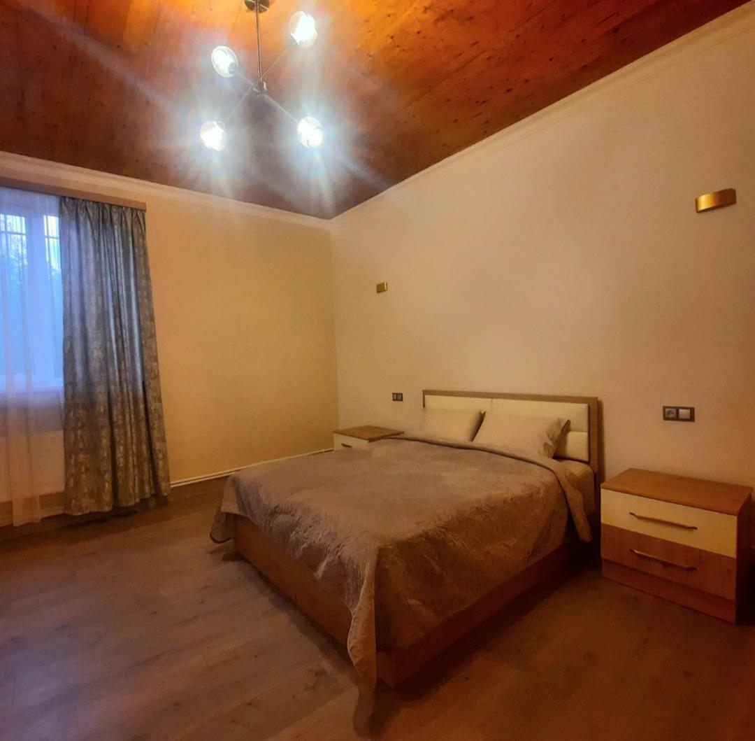 Three-Bedroom House photo 3