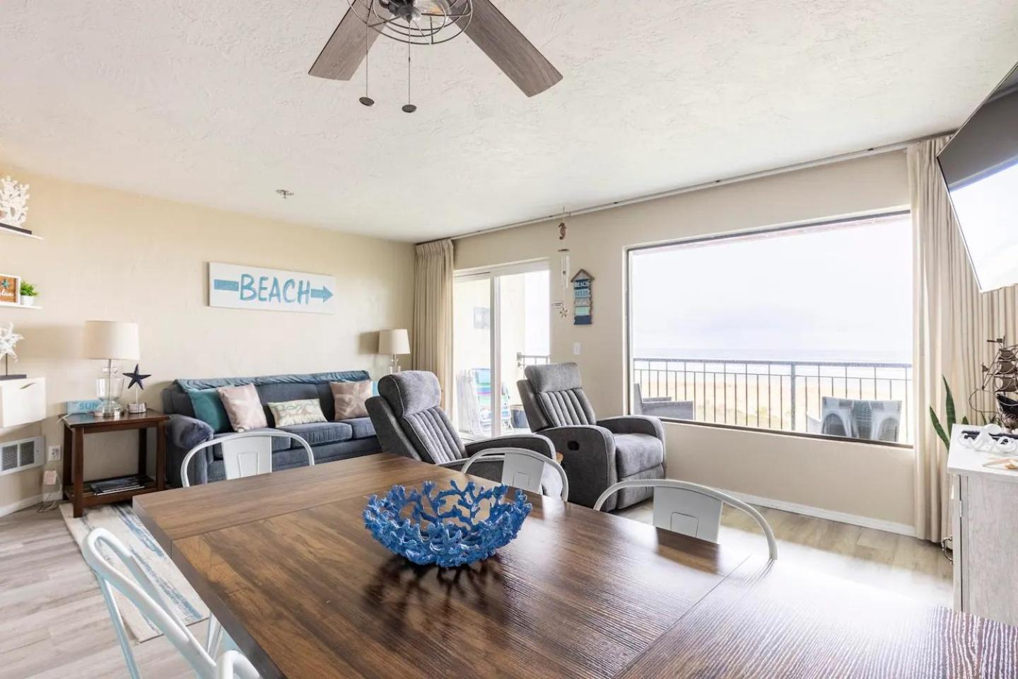 Apartment with Sea View photo 3