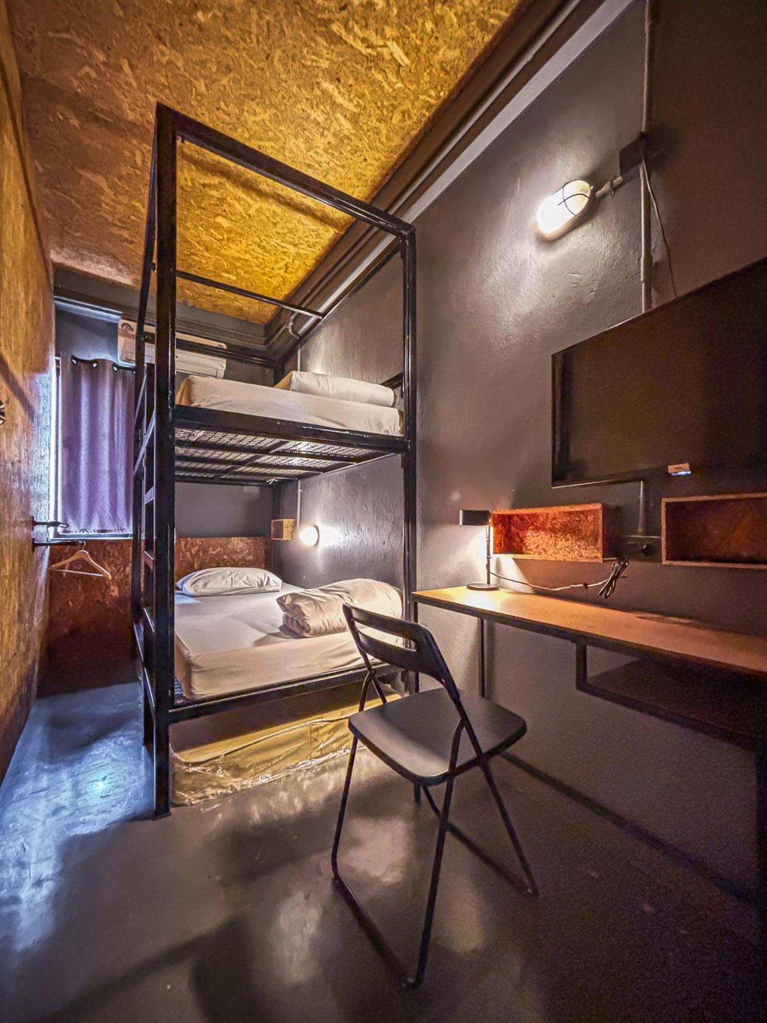 Private Room with Bunk Beds and Shared Bathroom (window view) photo 1