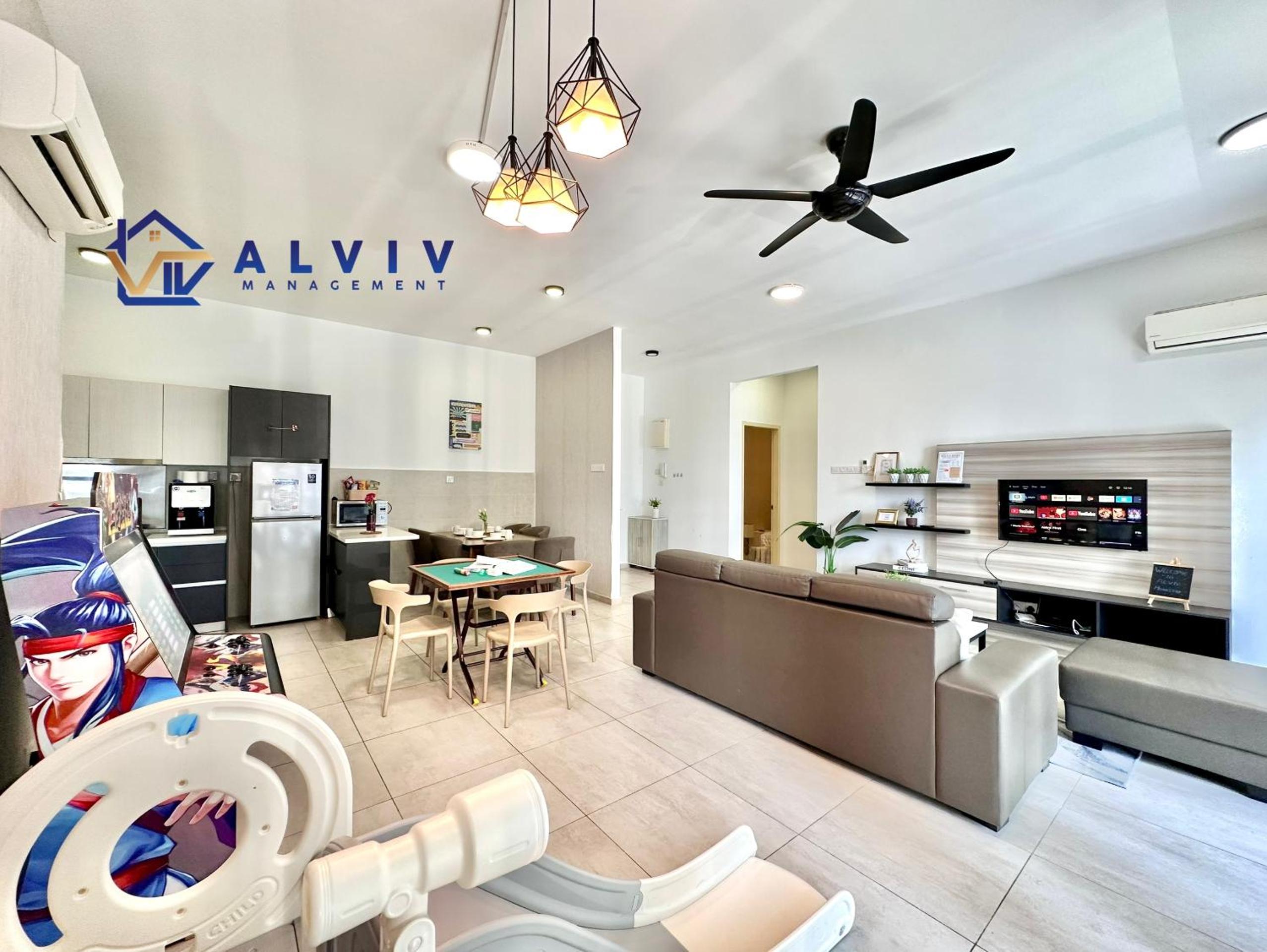 Three-Bedroom Apartment - Photo 9