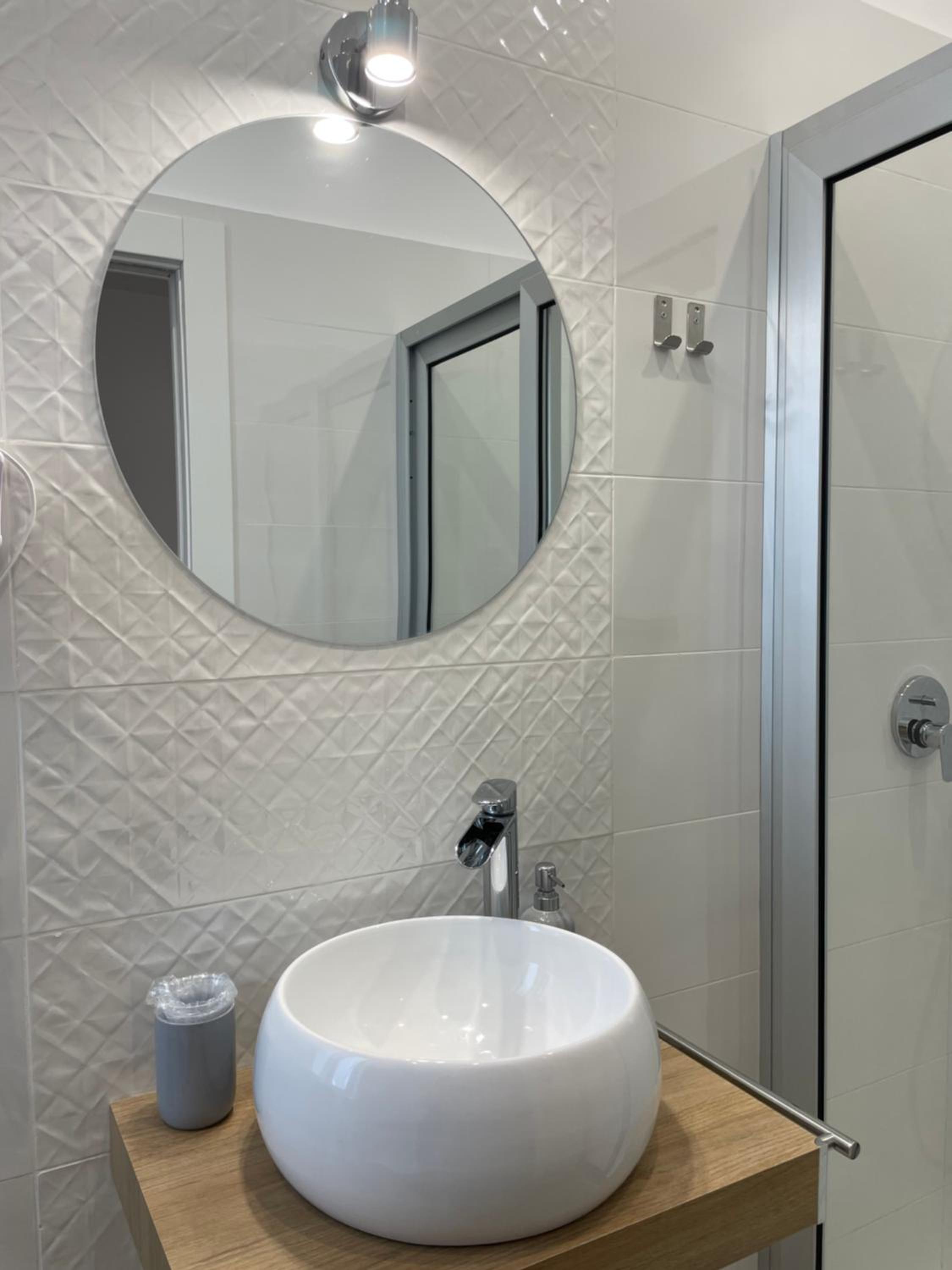 Deluxe Quadruple Room - Photo 18