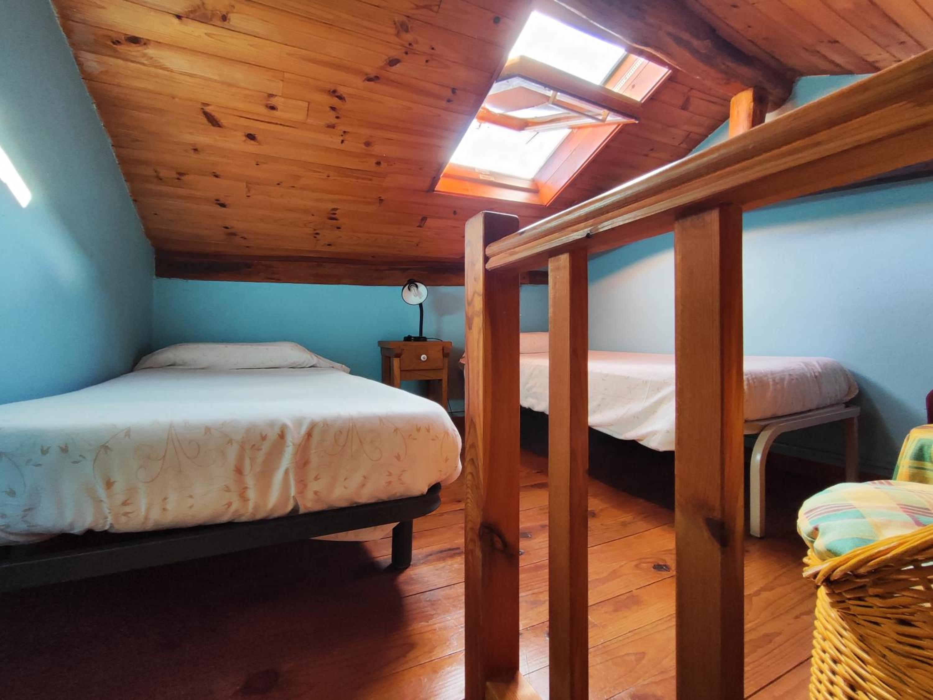 Duplex Quadruple Room - Photo 1