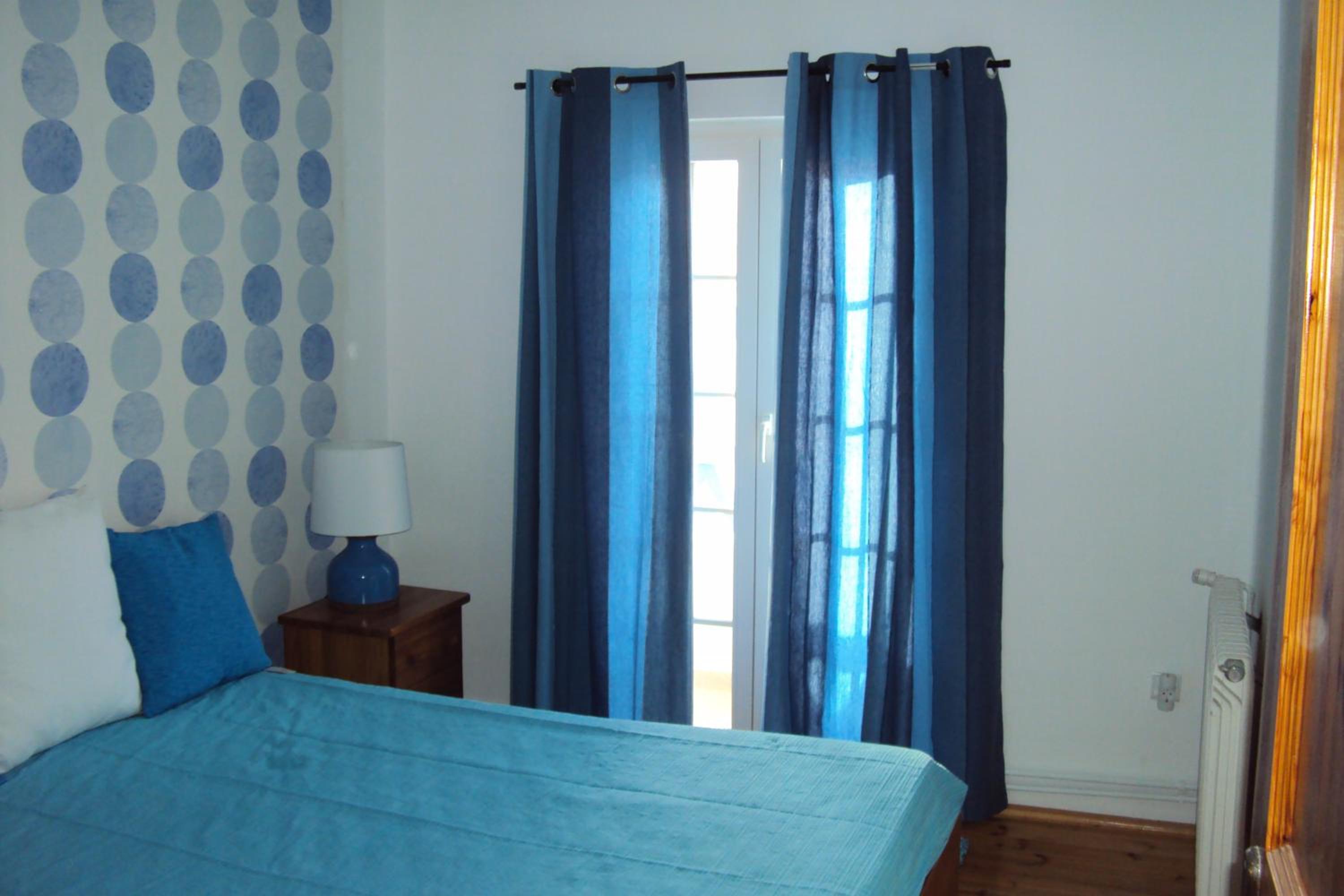 One-Bedroom Apartment with Sea View photo 2