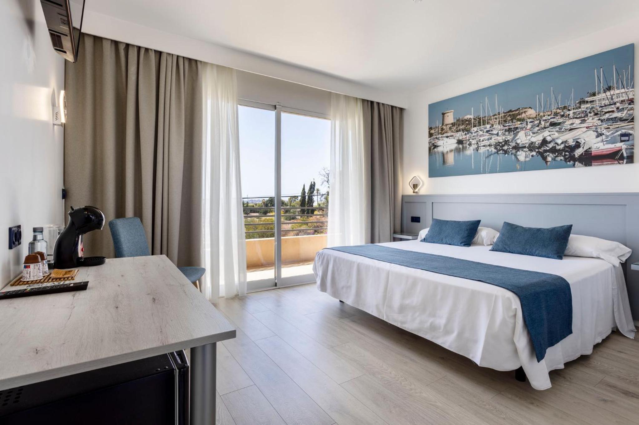 Habitación Doble de Lujo con Balcón