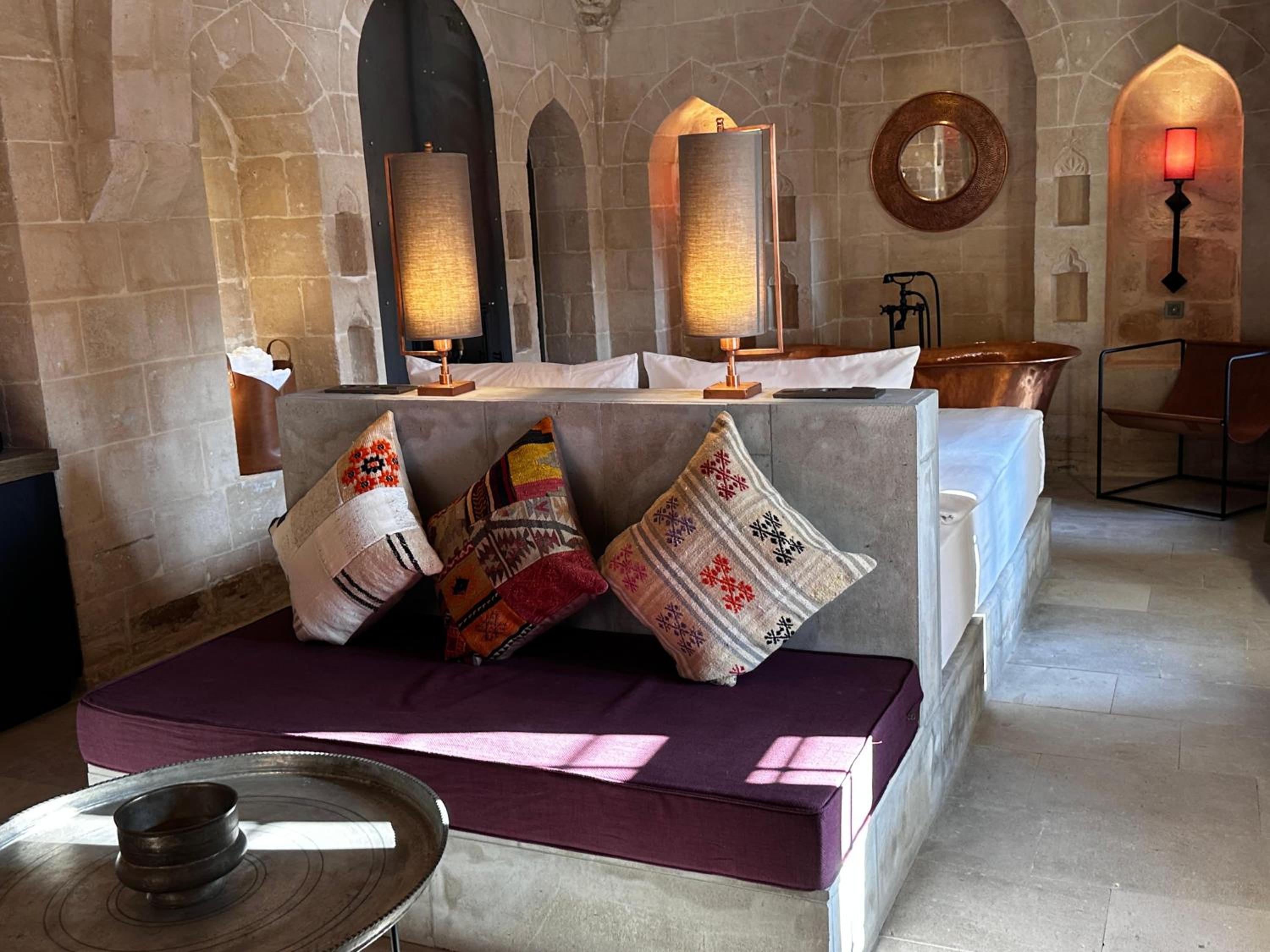 Suite - Photo 6