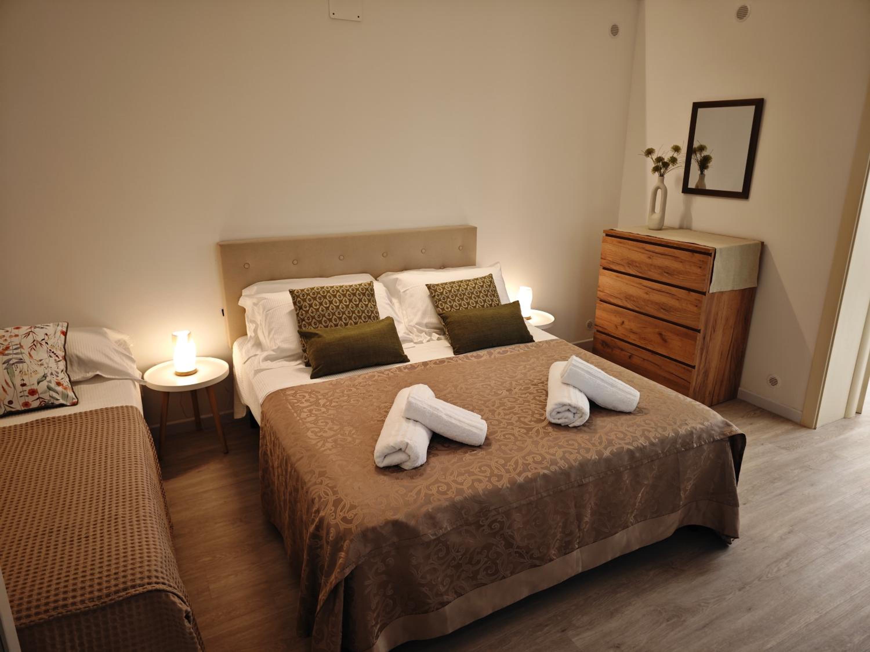 Deluxe Apartment