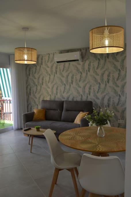Apartamento de una habitación con terraza