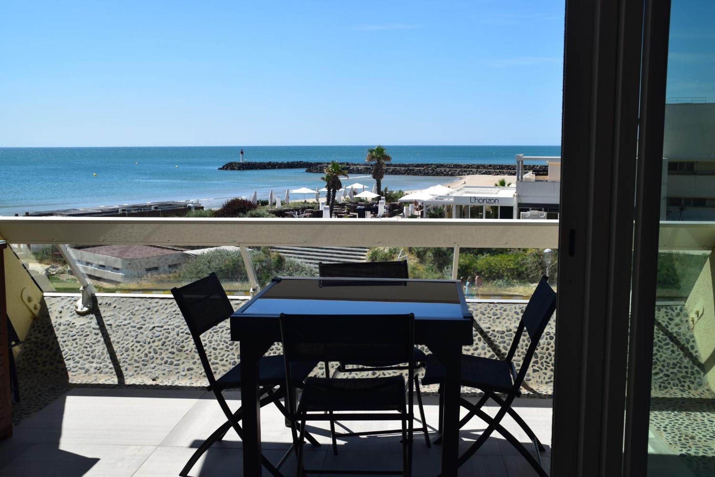 Apartment with Sea View