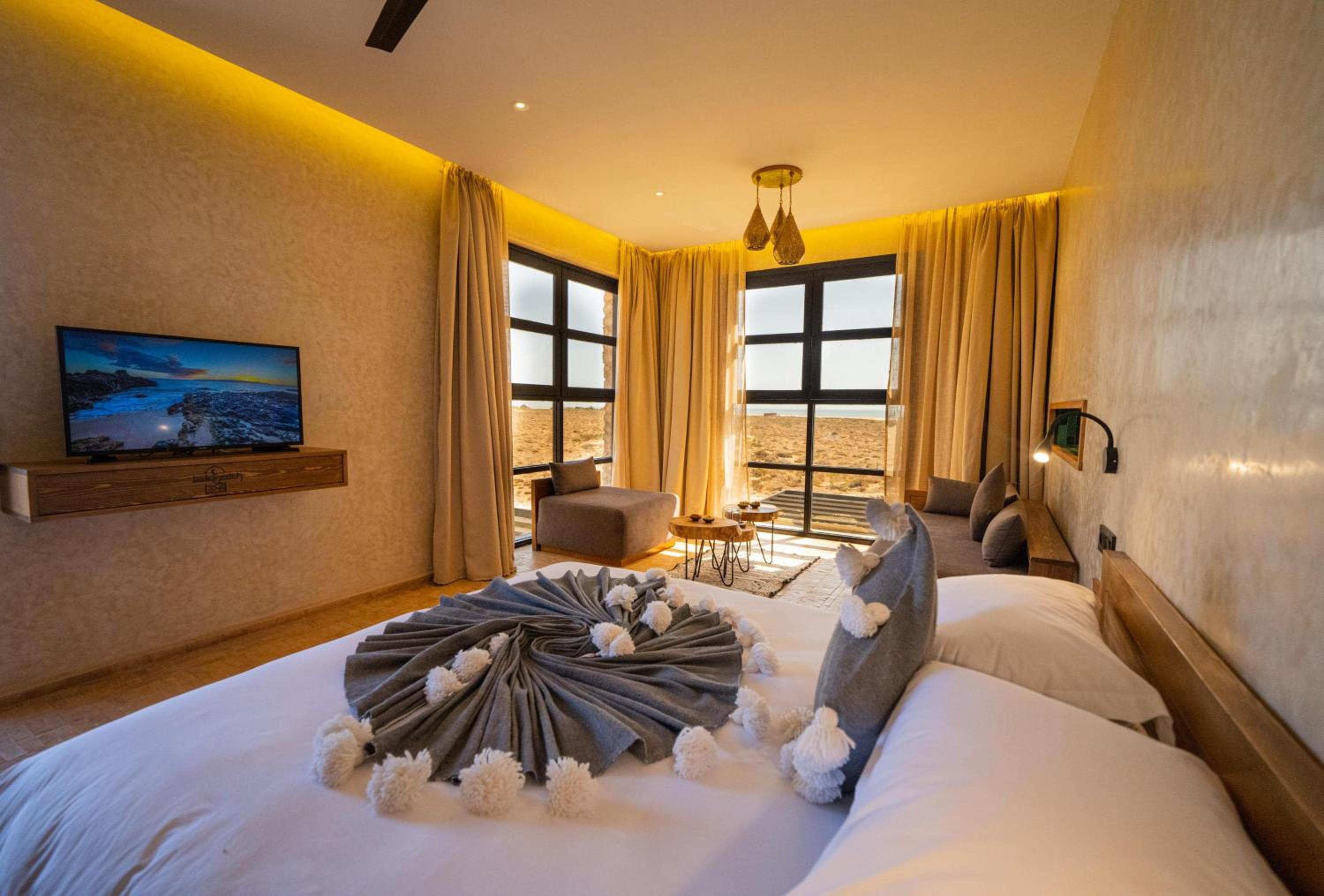 Junior Suite with Garden View - Photo 1