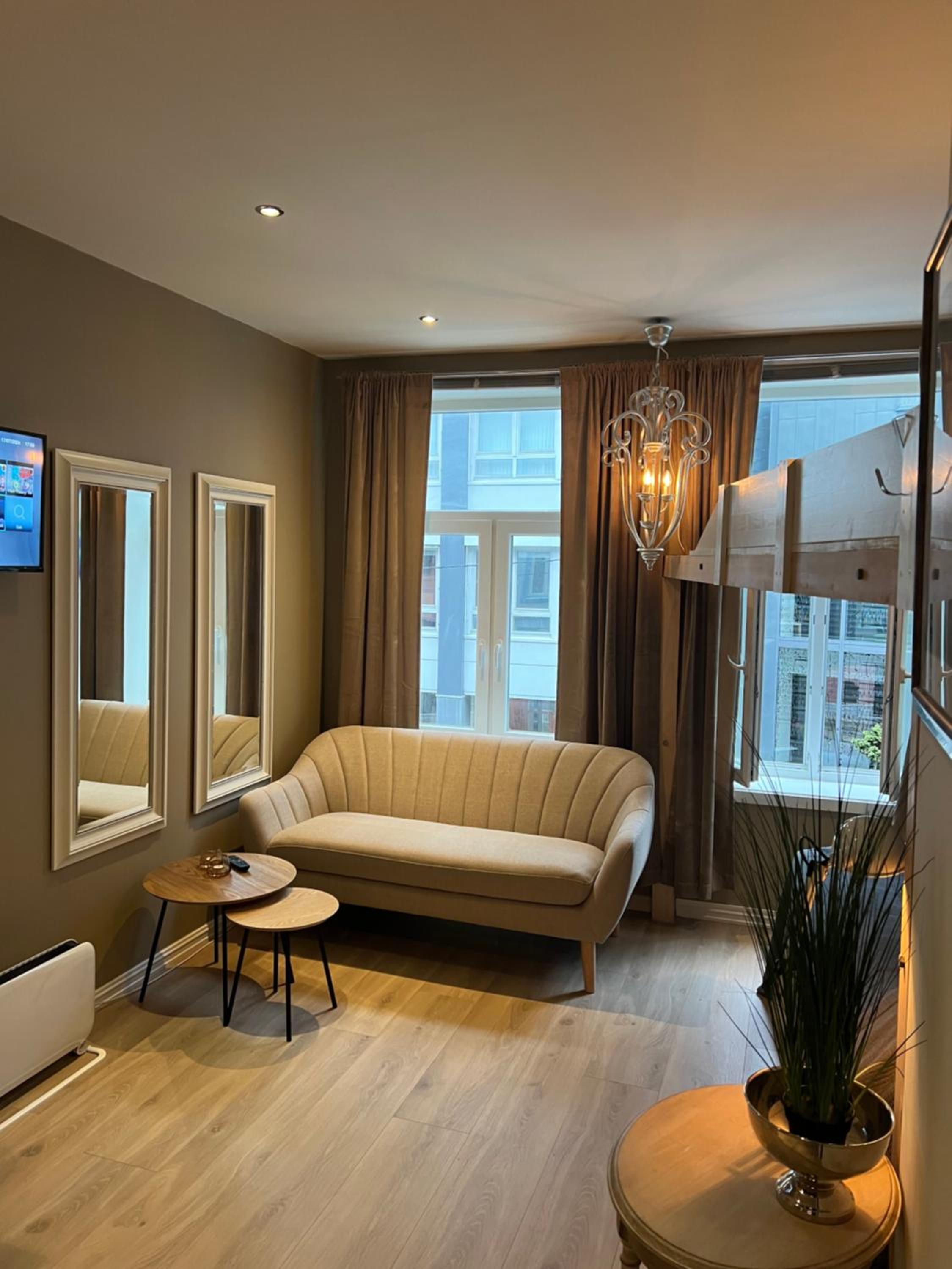 Studio Apartment