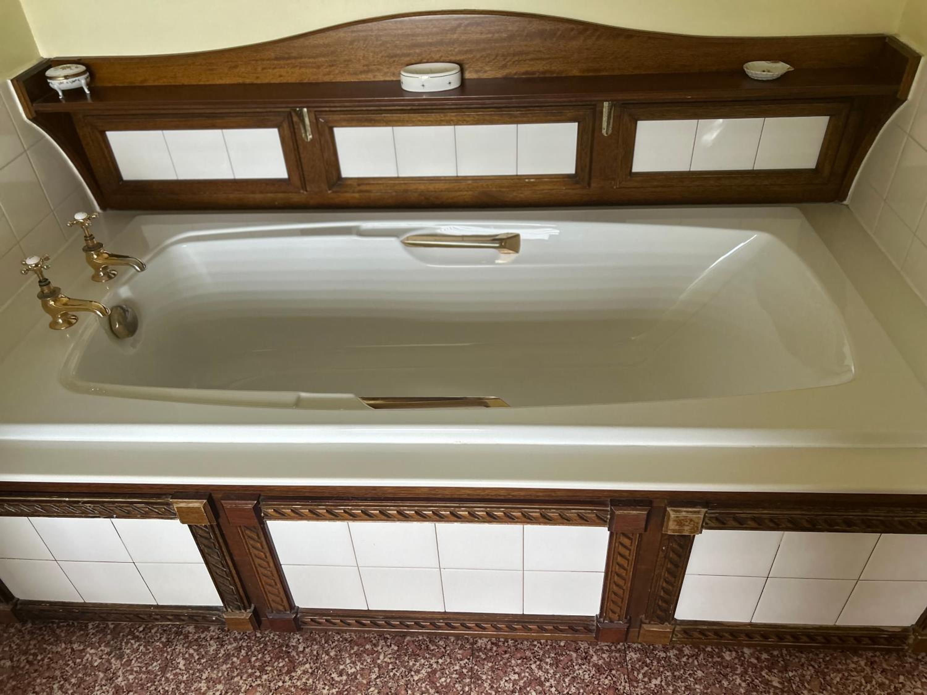 Deluxe Double or Twin Room - Photo 6