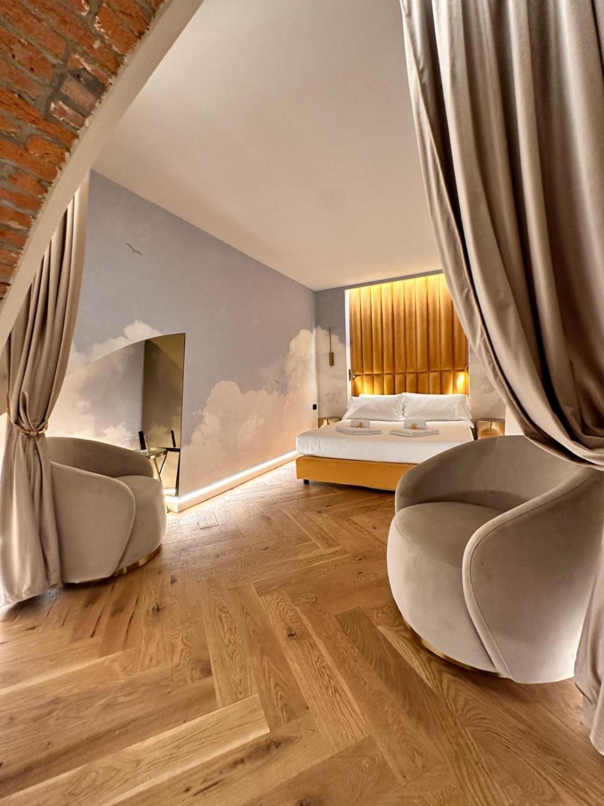 Studio with Spa Bath photo 3