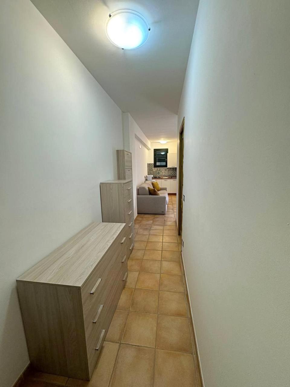 One-Bedroom House photo 3