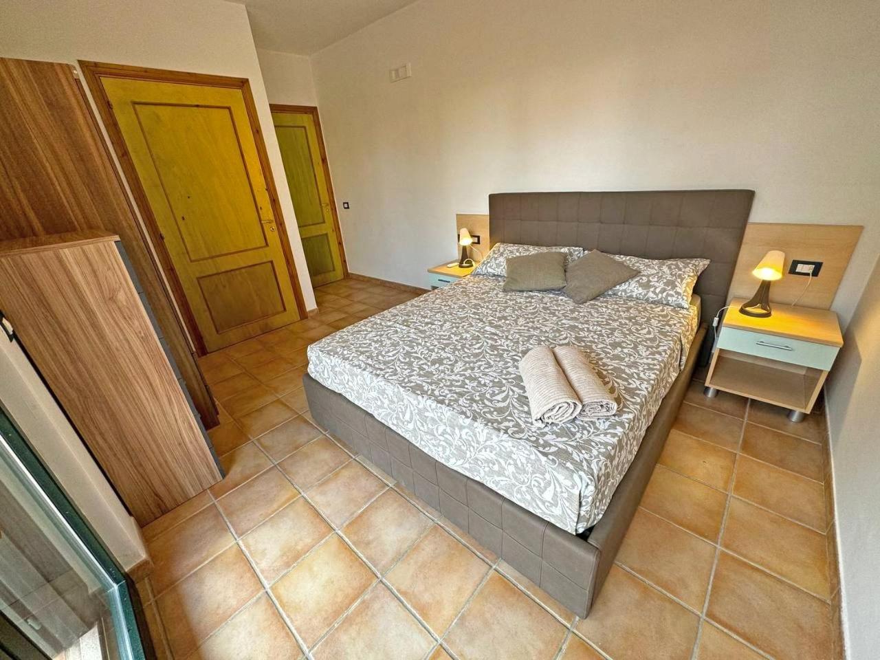 One-Bedroom House photo 3