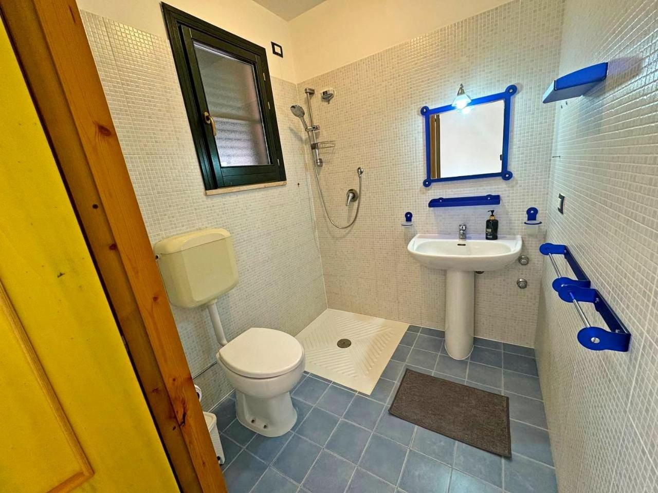 One-Bedroom House photo 2