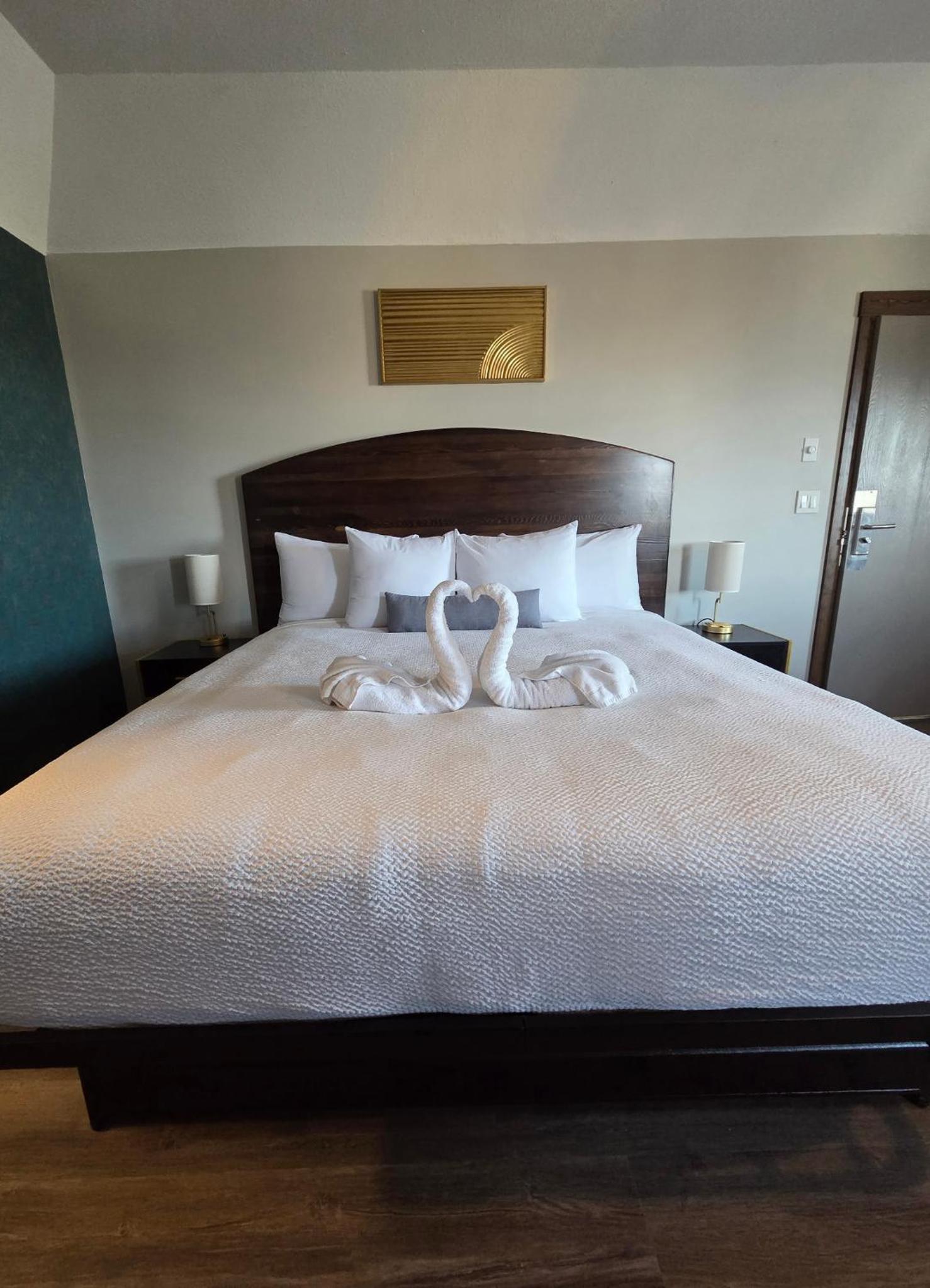 Junior Suite with Mountain View