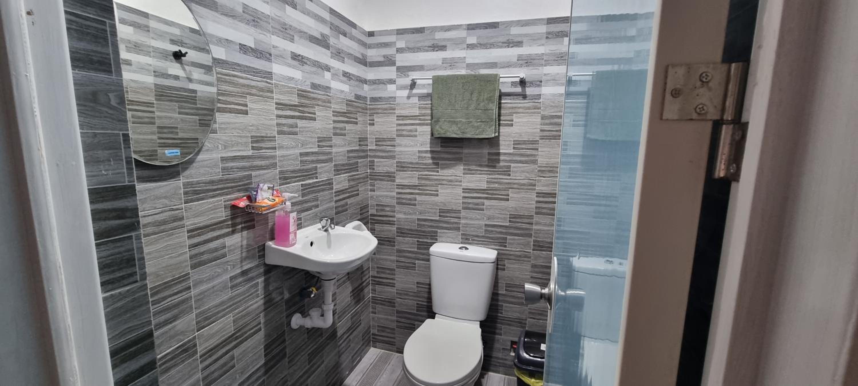 Deluxe Queen Room photo 2