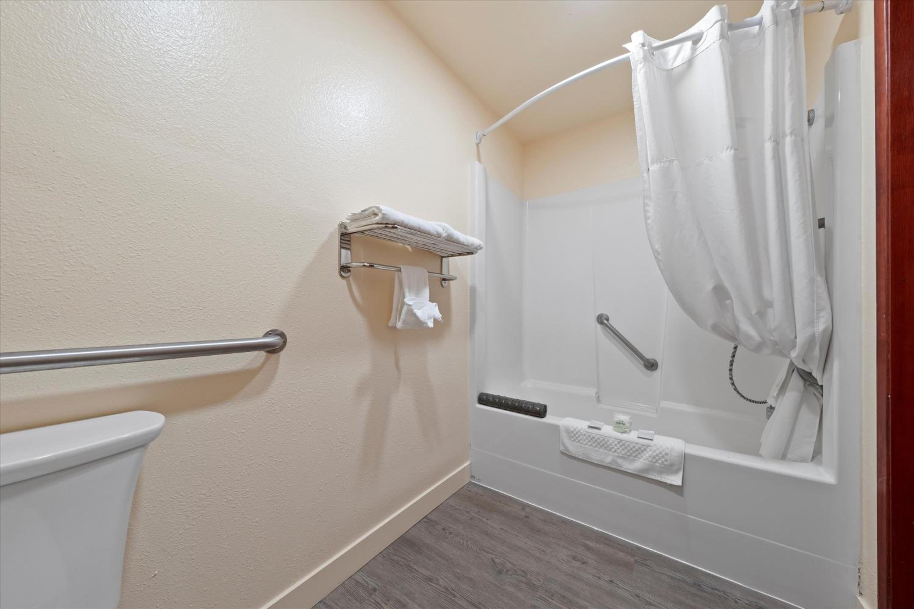 Deluxe Double Room - Photo 2