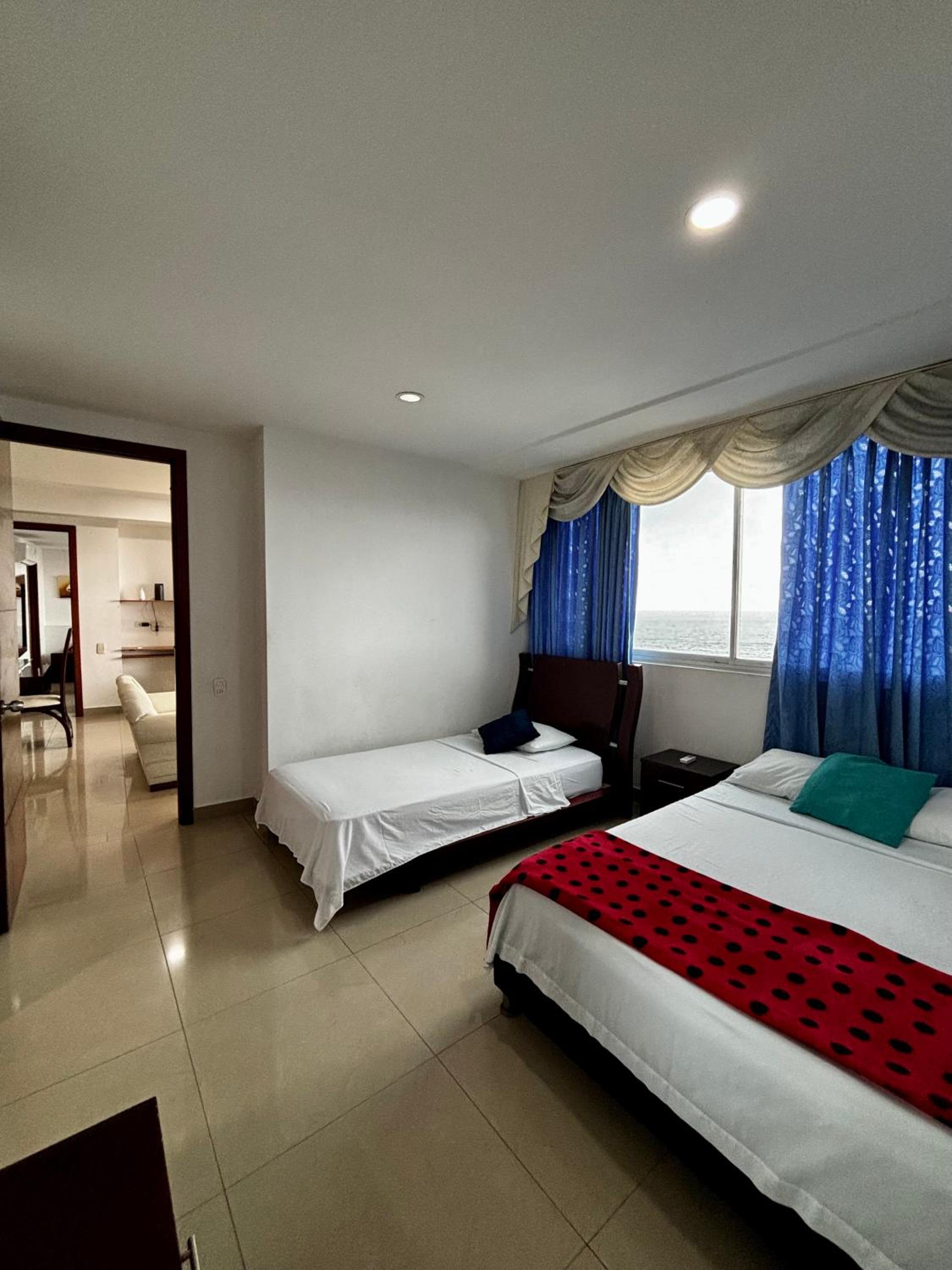 Two-Bedroom Deluxe Apartment with Balcony