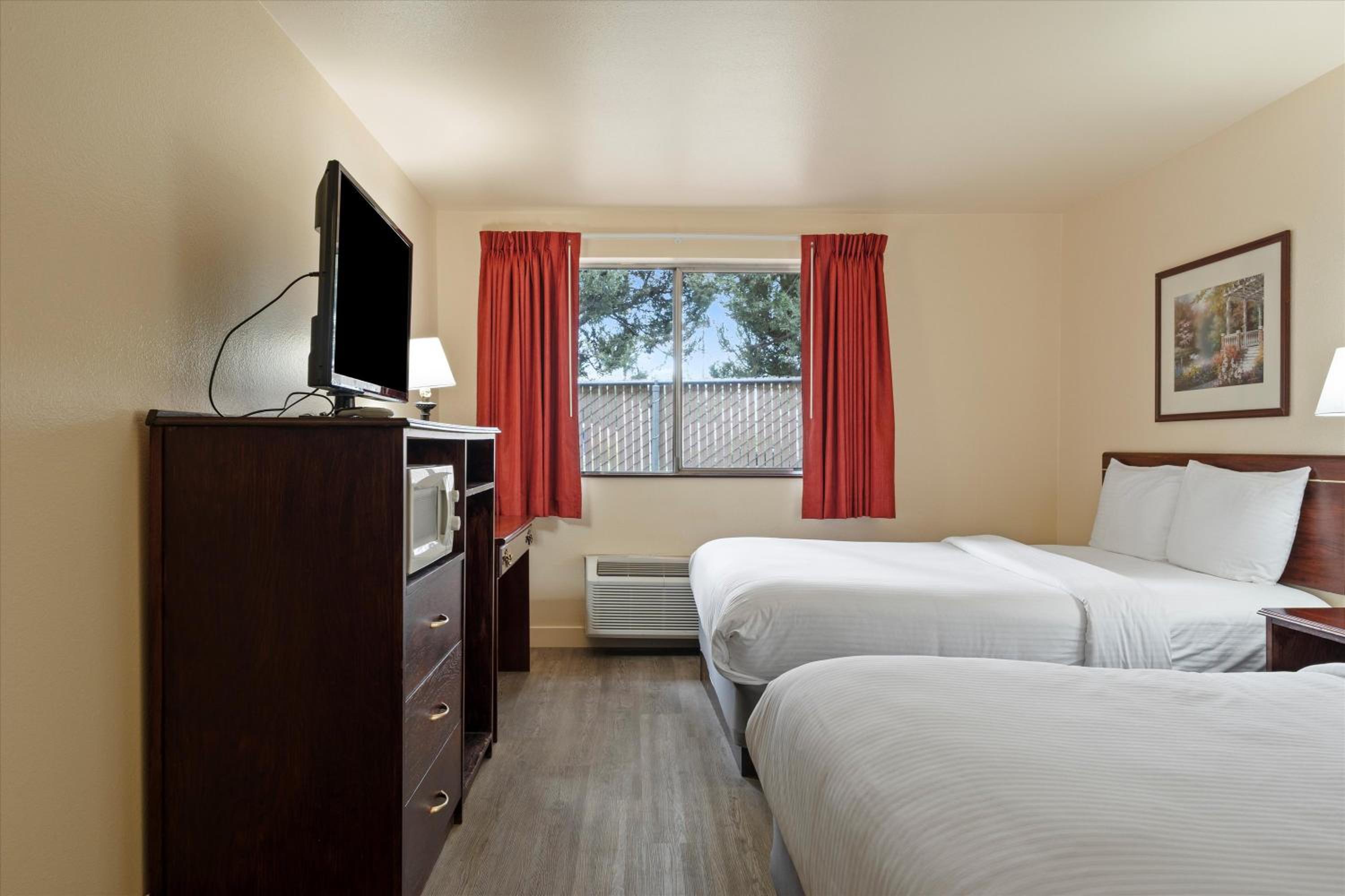 Deluxe Double Room - Photo 35