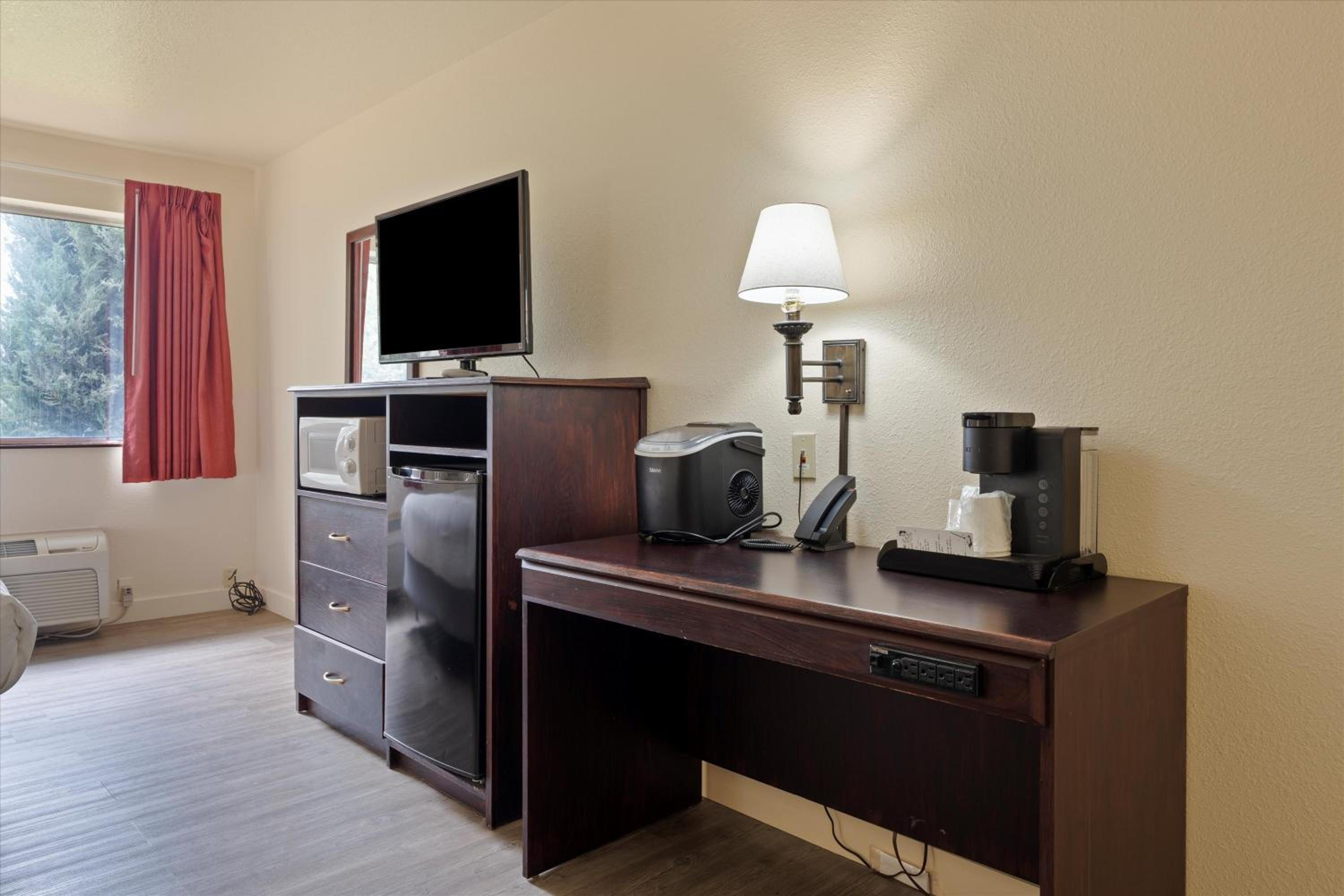 Deluxe Family Room - Photo 4