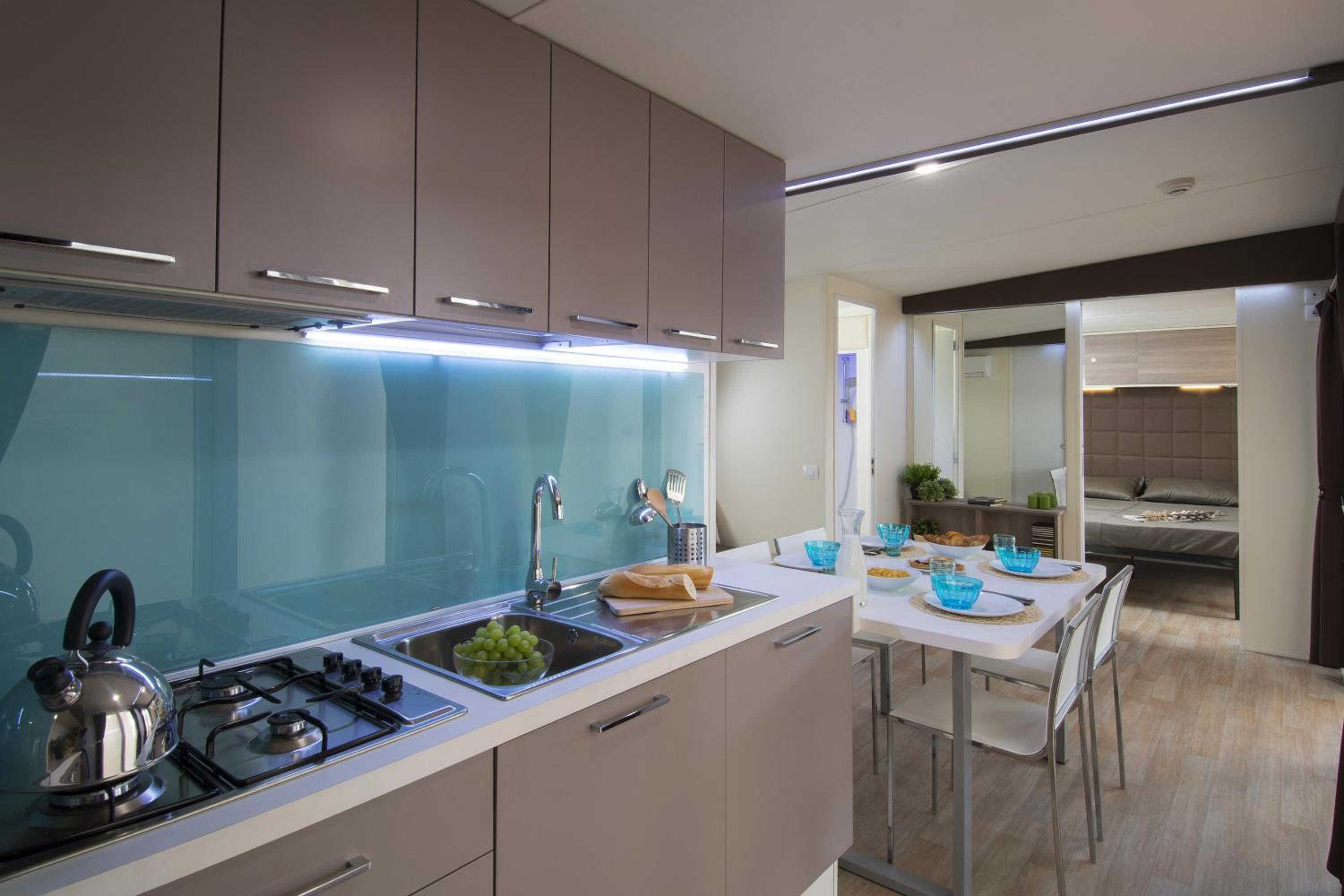 Two-Bedroom Mobile Home - Photo 23