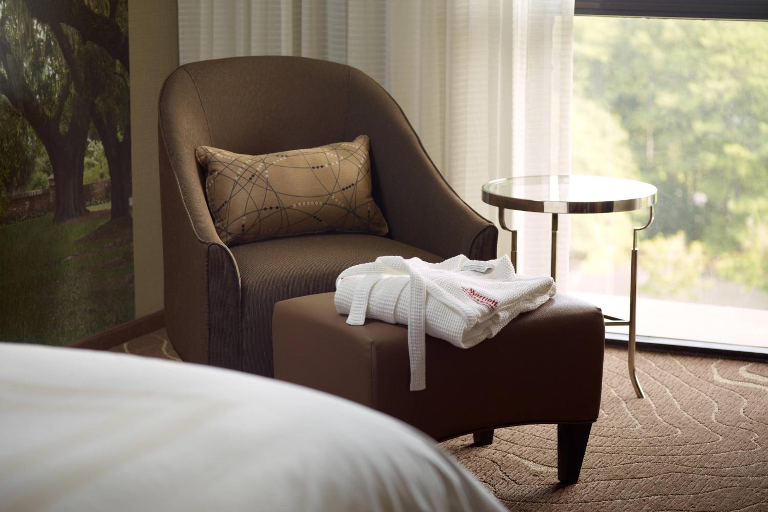 King Room - Concierge Level - Photo 2