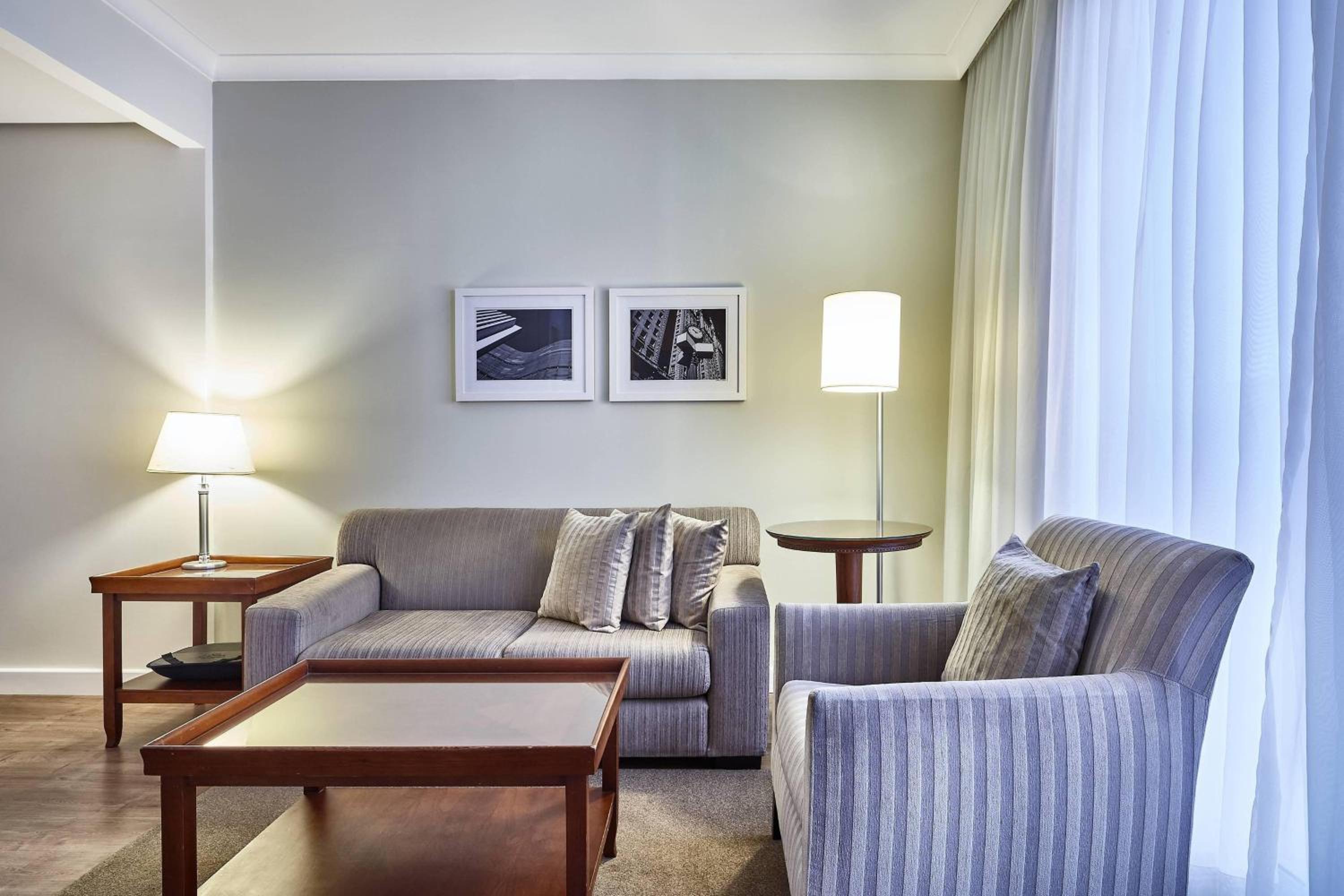 Two-Bedroom Apartment with Balcony and City View