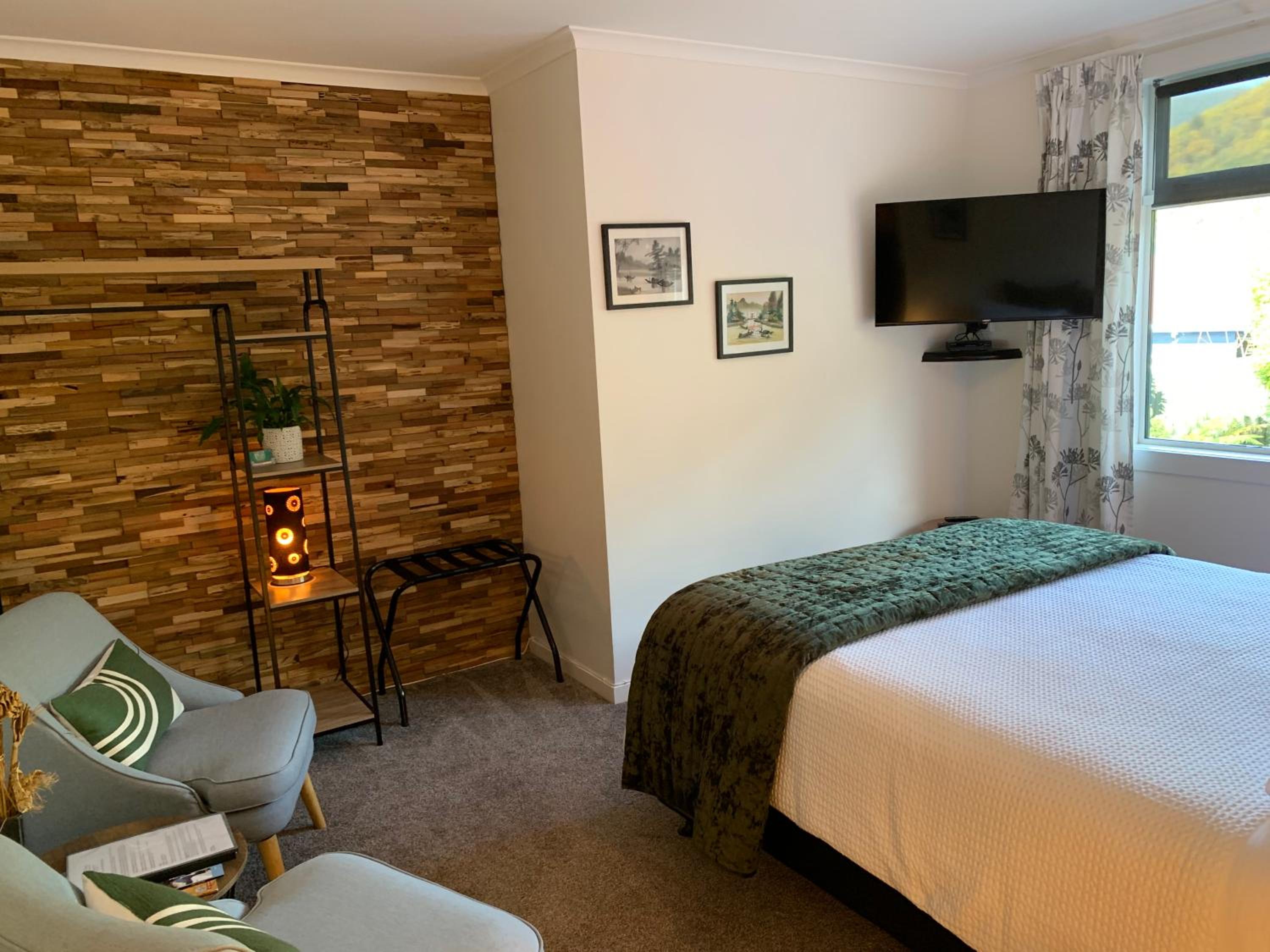 Double Room with Private Bathroom photo 2