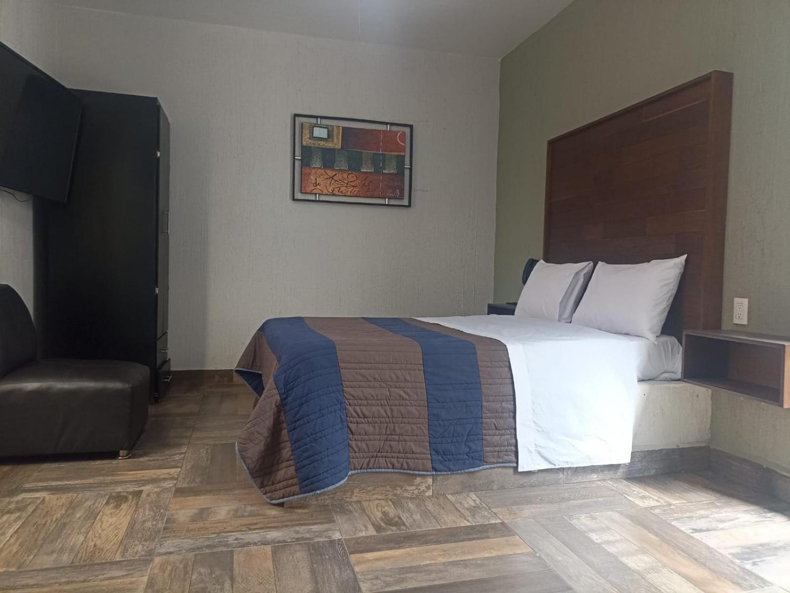 Double Room photo 3