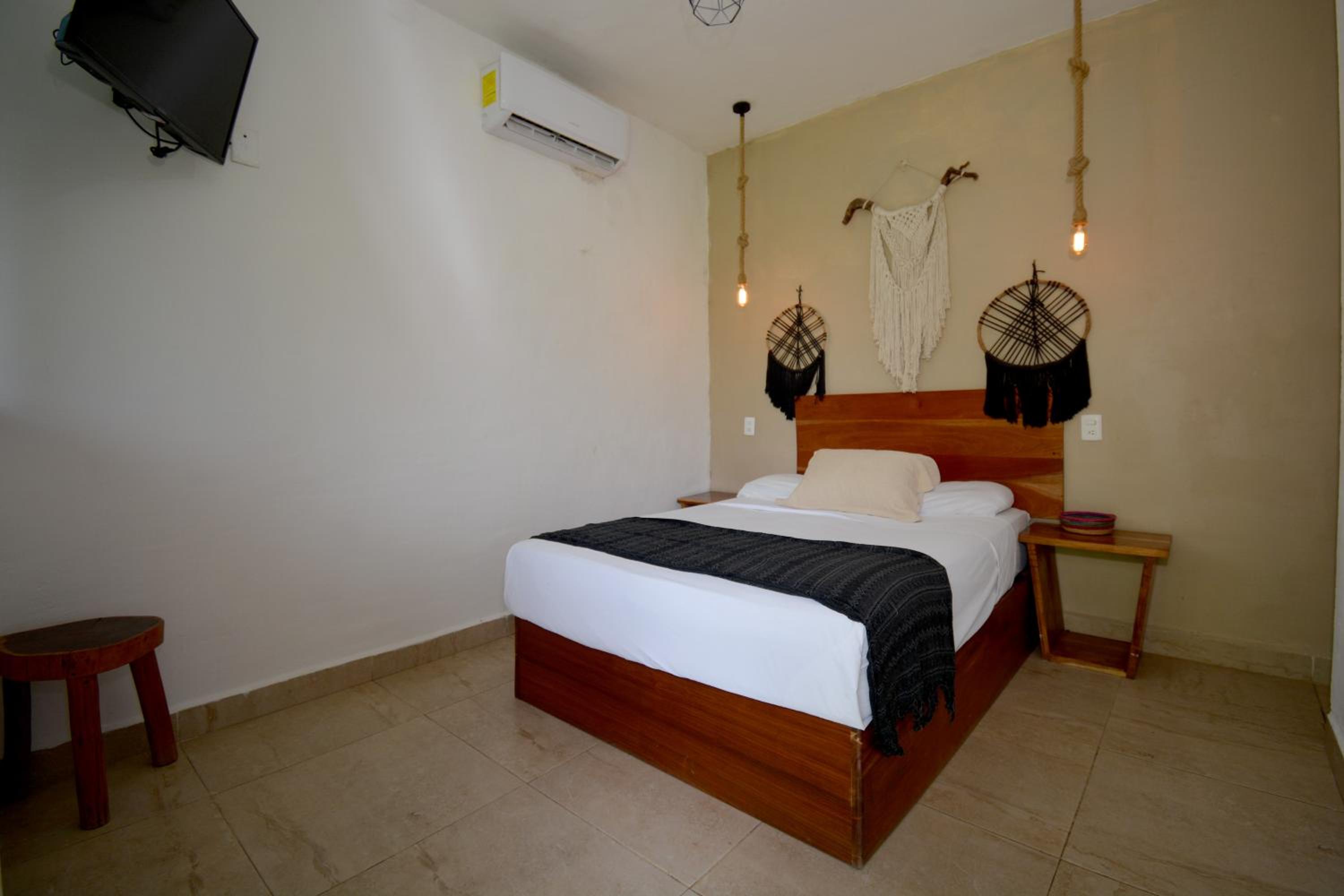 Double Room with Private Bathroom photo 2