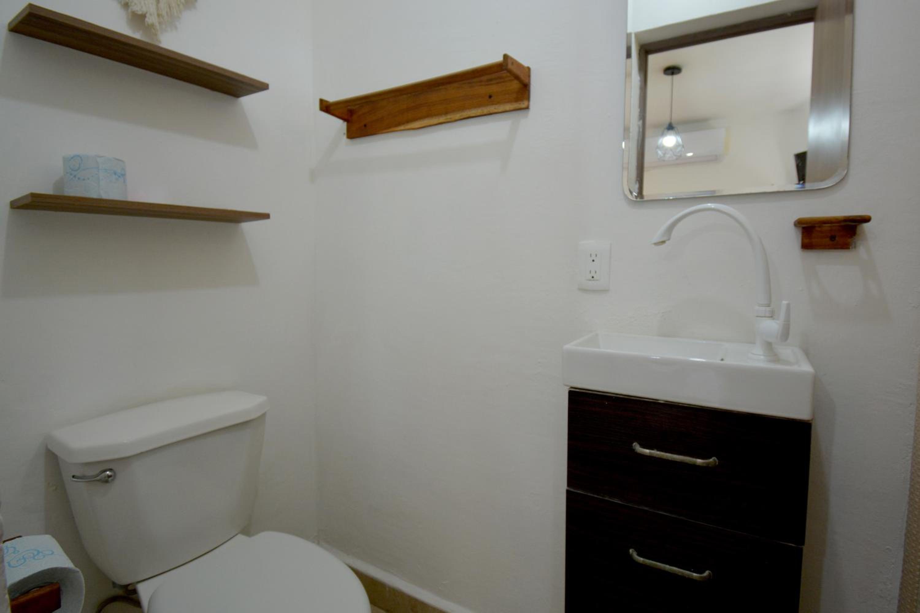 Double Room with Private Bathroom photo 3