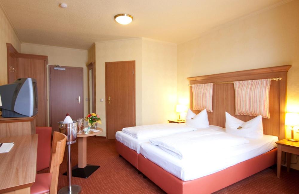 Double Room - Photo 4
