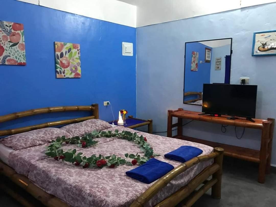 Two-Bedroom House - Photo 19