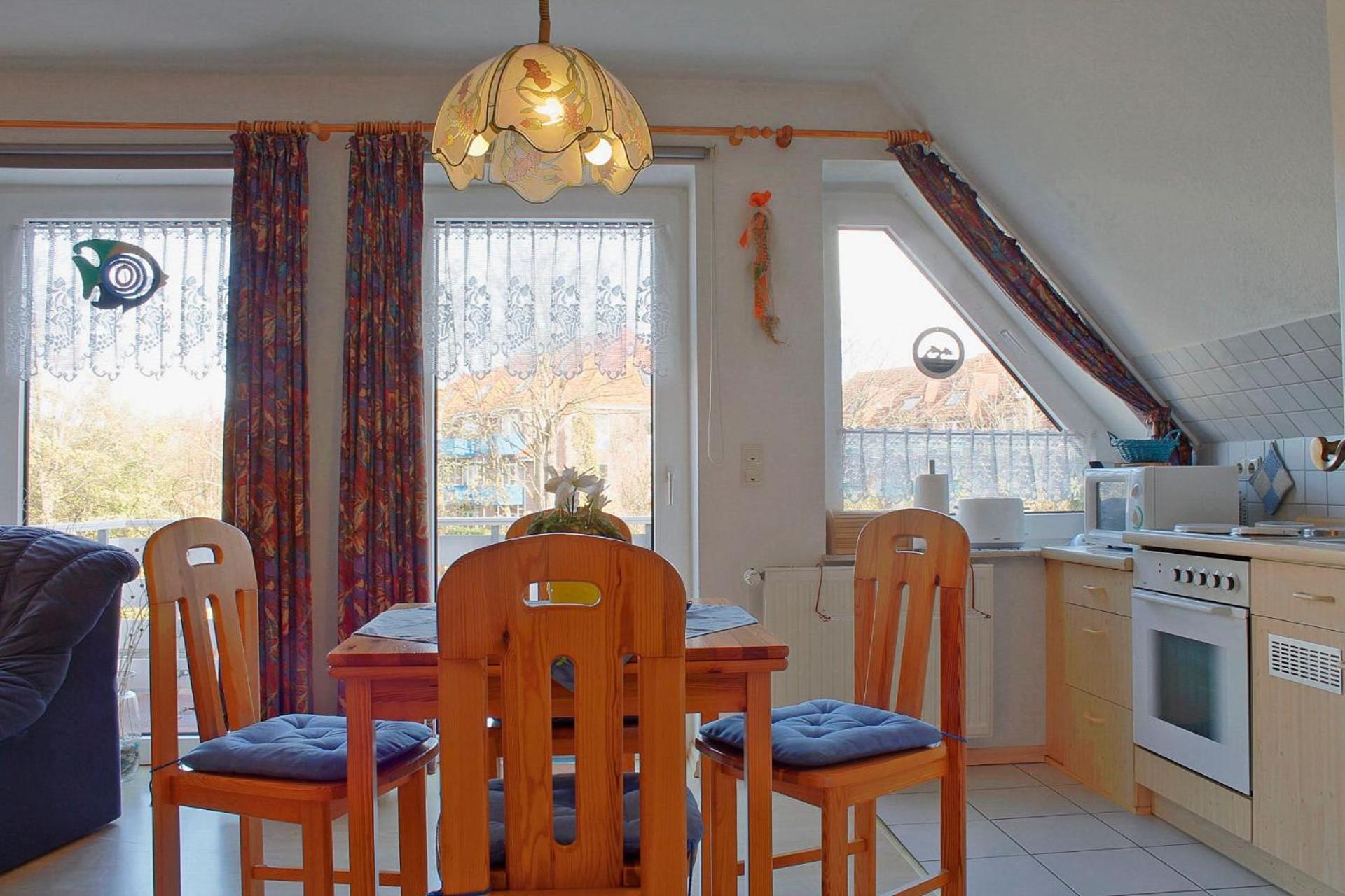 Apartment With Balcony photo 3