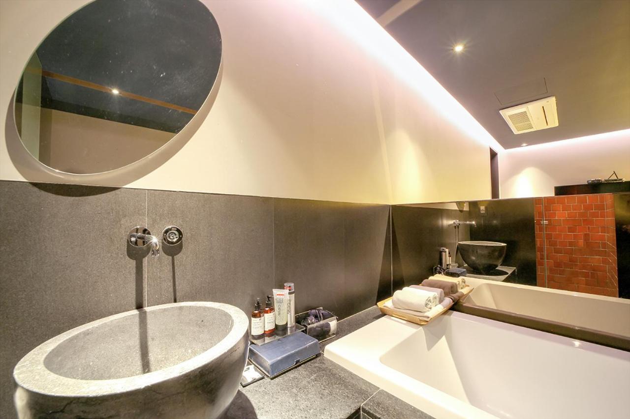 Standard Double Room - Photo 29