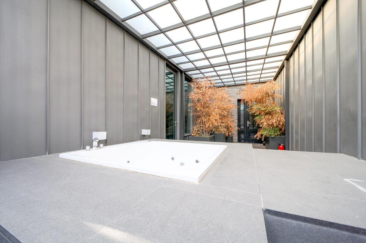 Double Room with Private External Bathroom photo 2