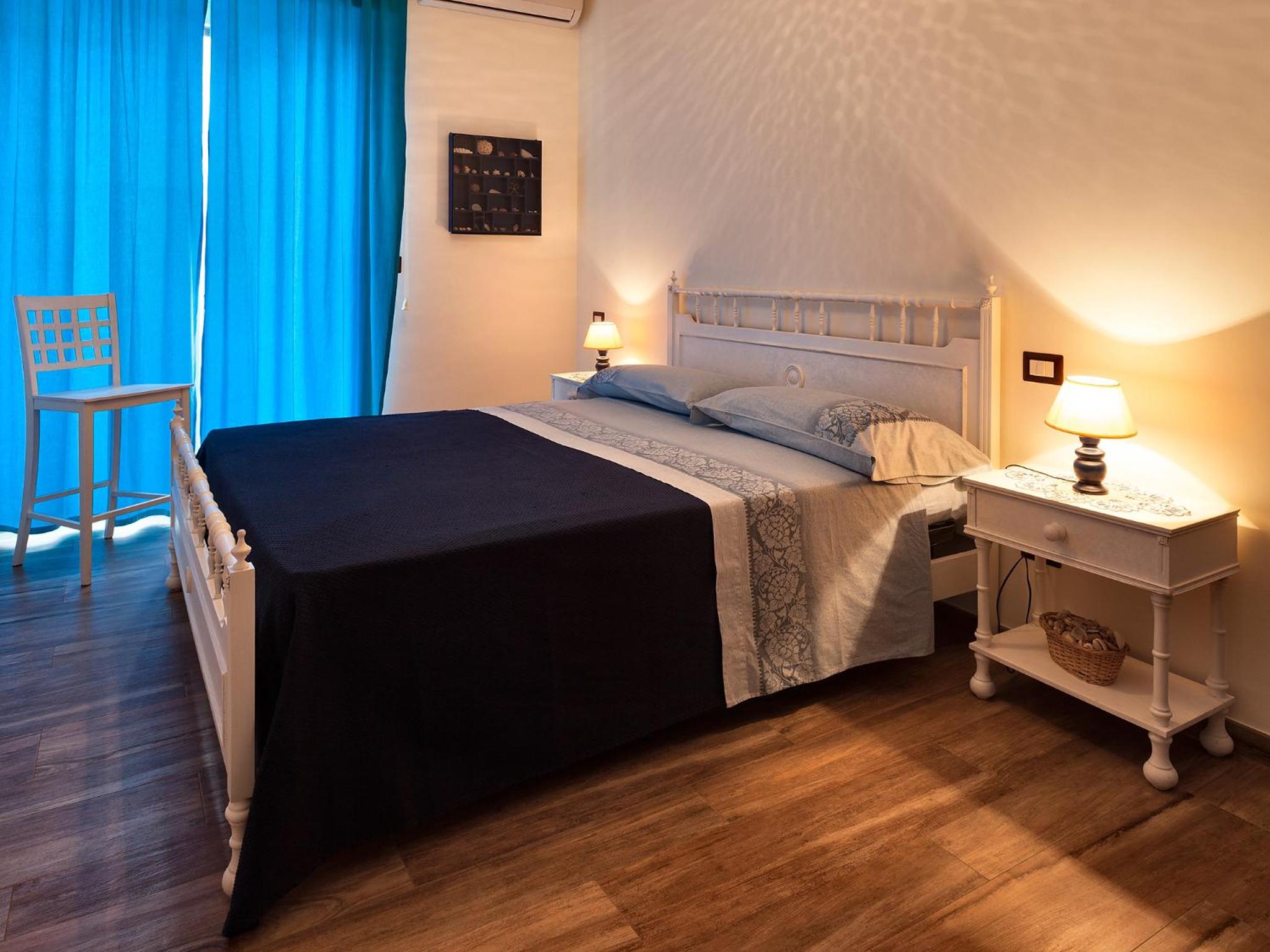 Double Room With Shared Bathroom