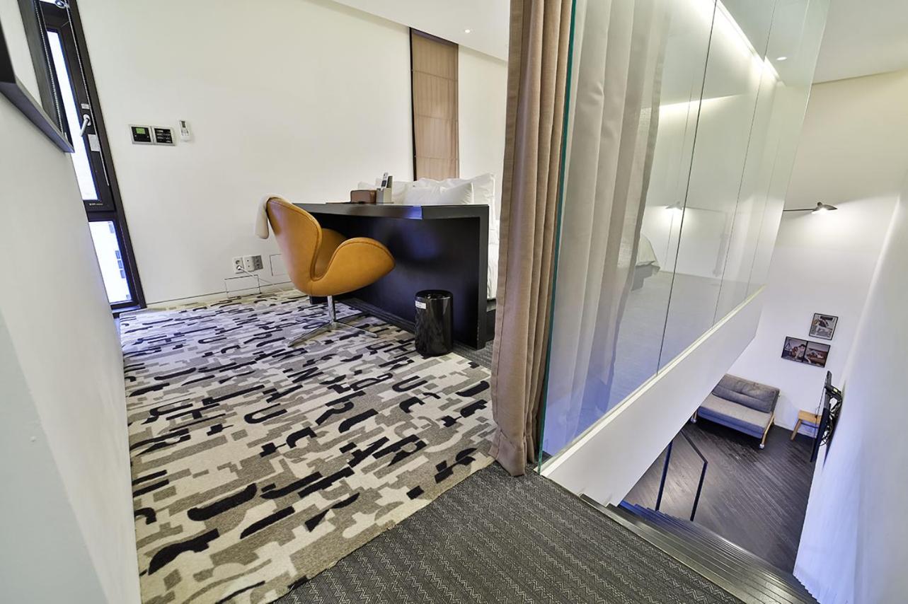 Duplex Studio - Photo 15
