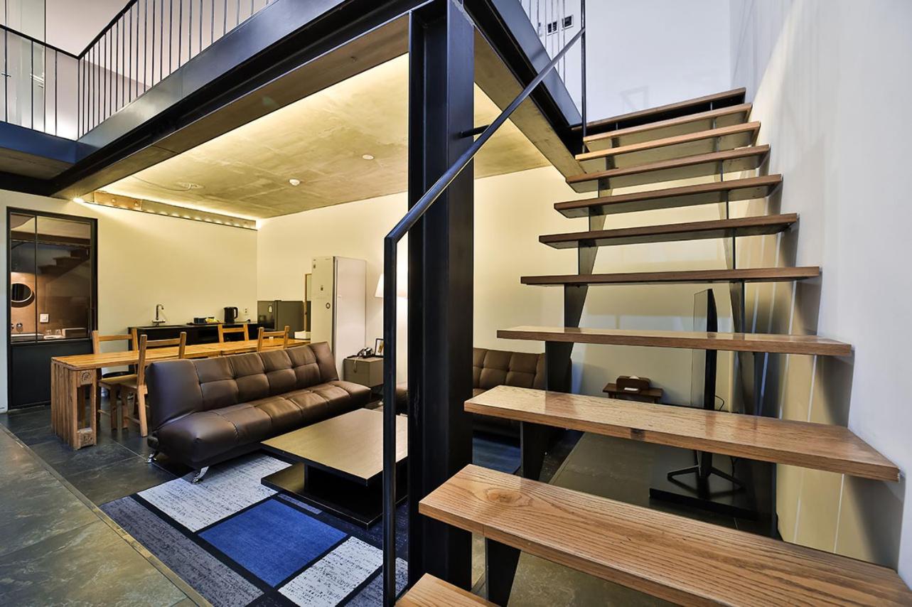 Penthouse photo 2