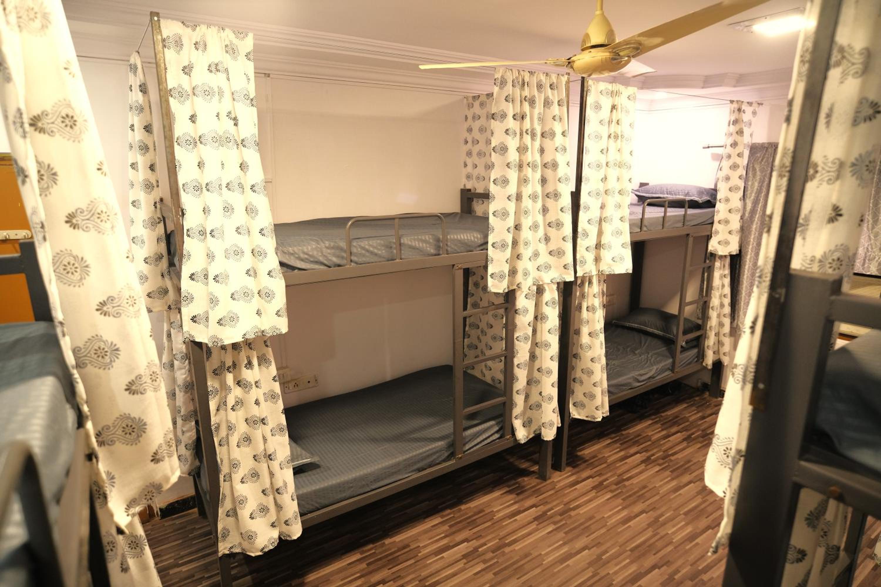 Bed in 8-Bed Mixed Dormitory Room photo 2