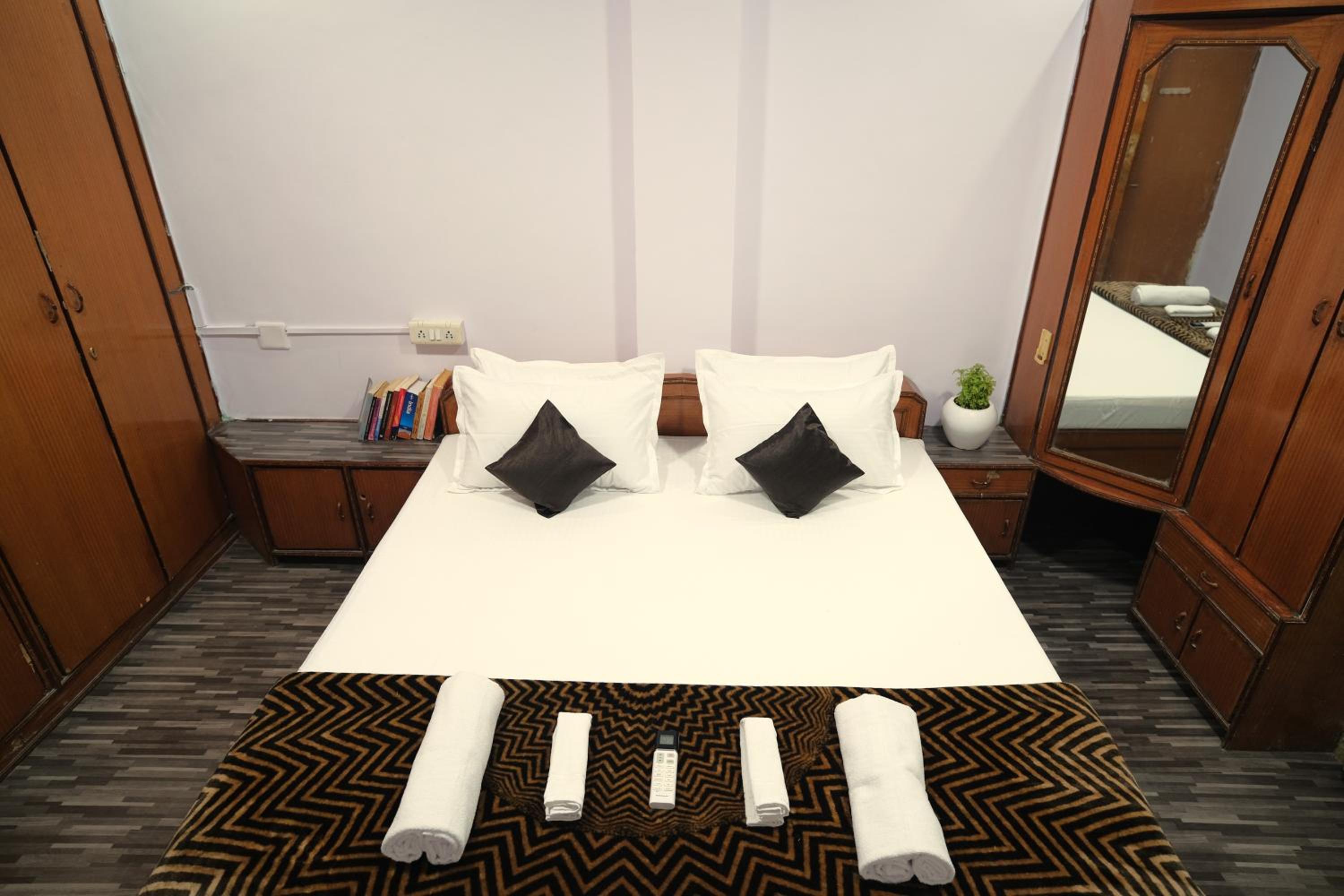 Deluxe Double Room - Photo 2
