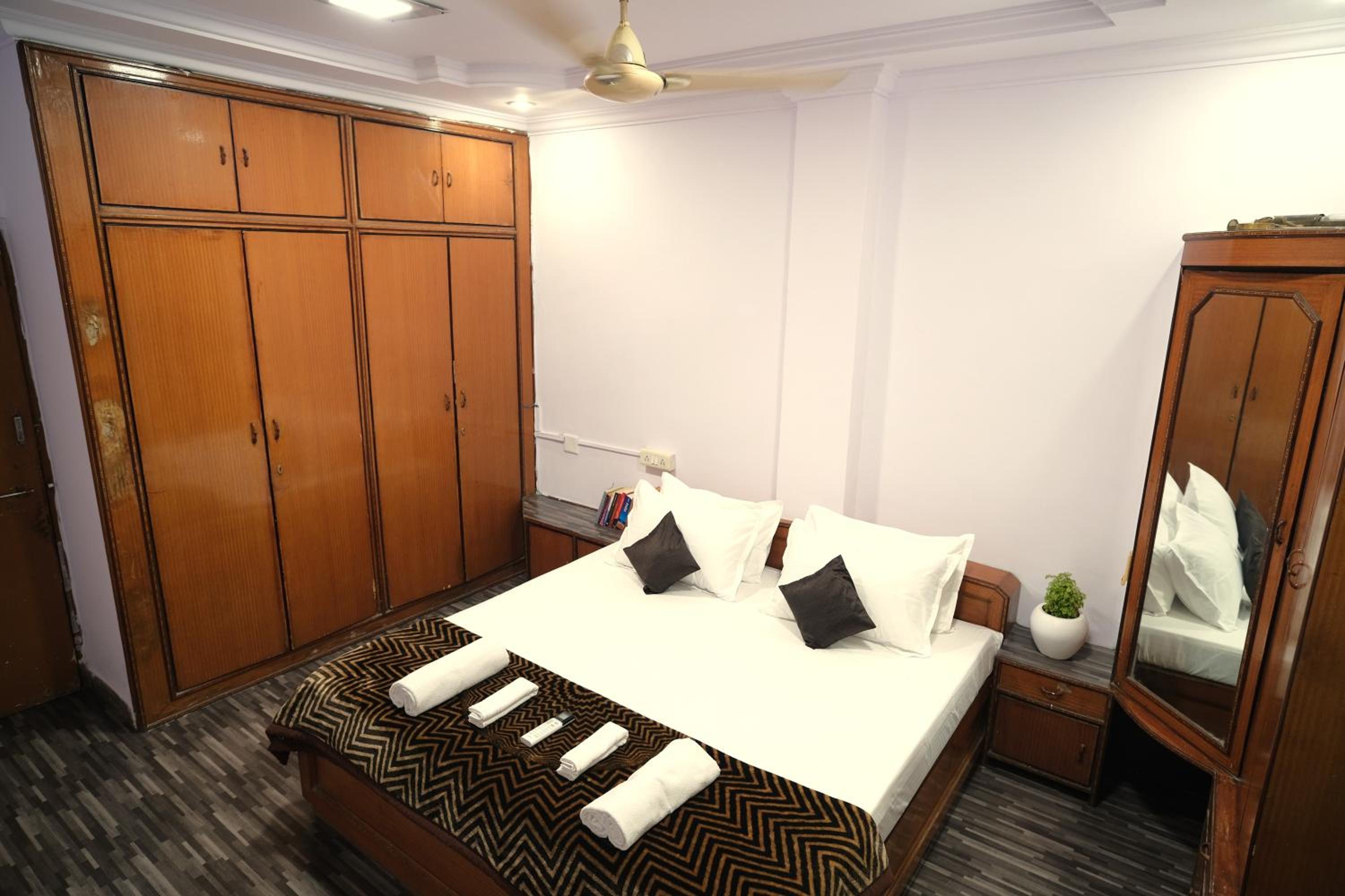Deluxe Double Room - Photo 3