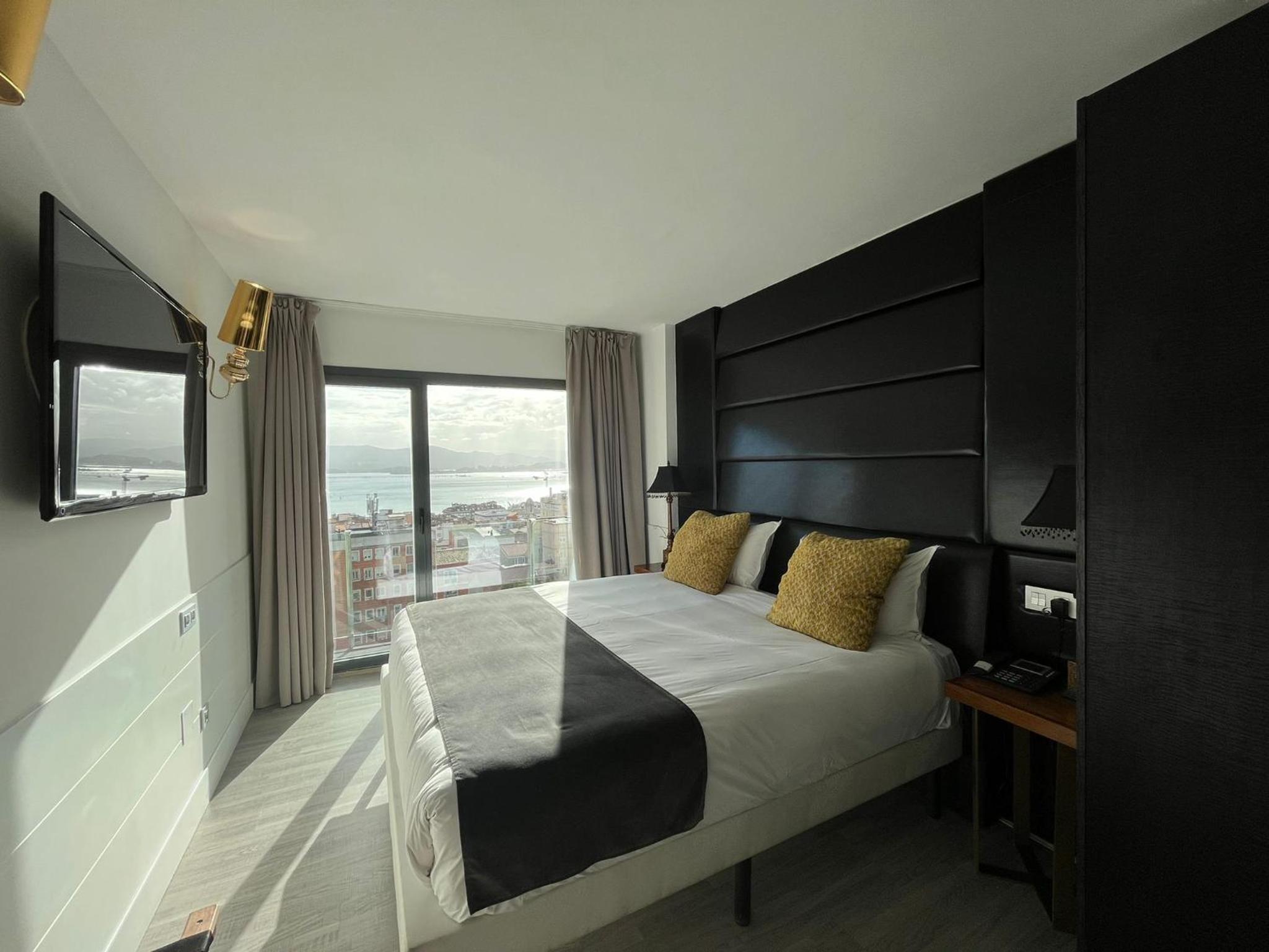 Comfort Double Room with Sea View photo 3
