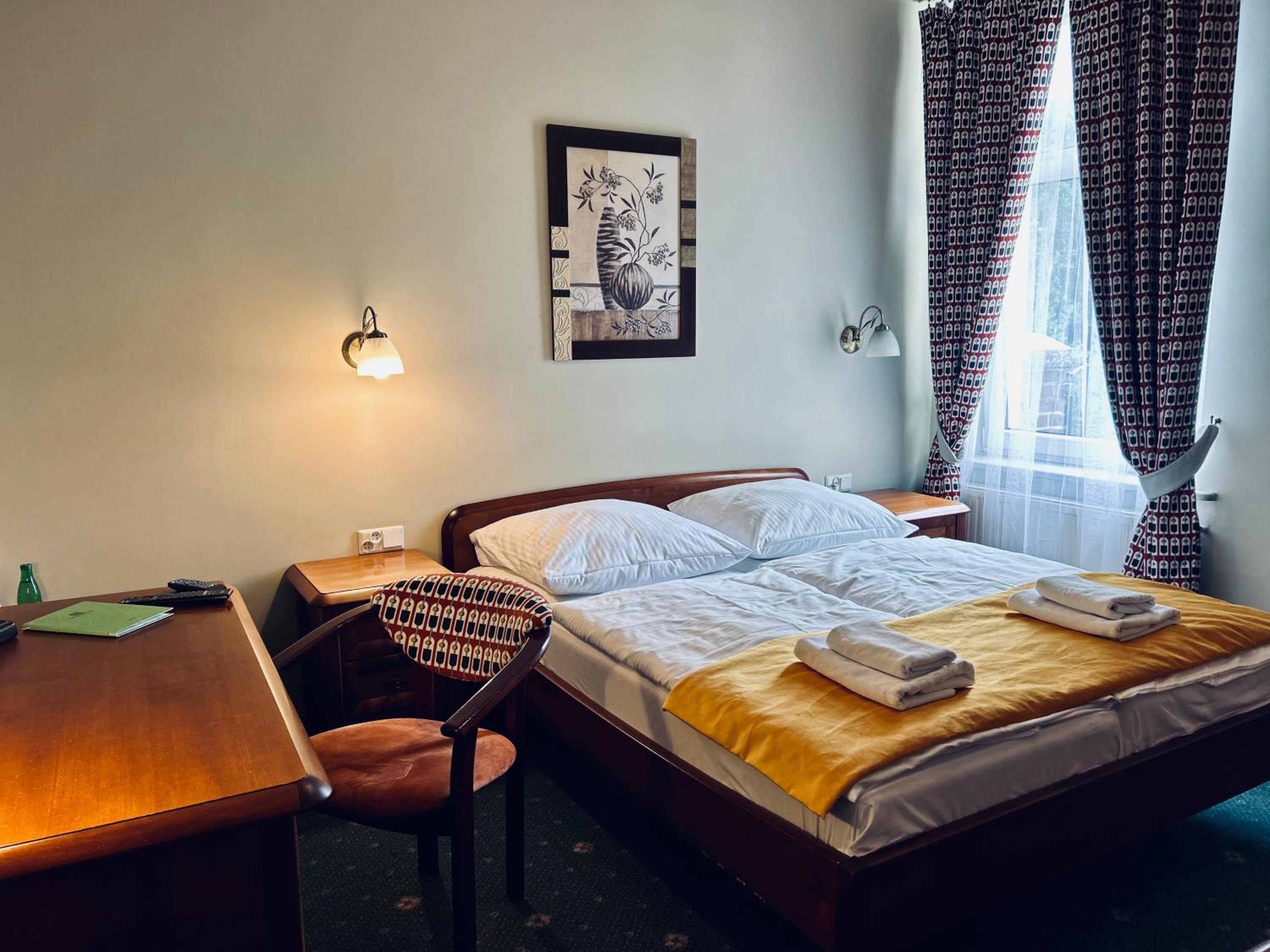 Standard Double Room - Photo 1