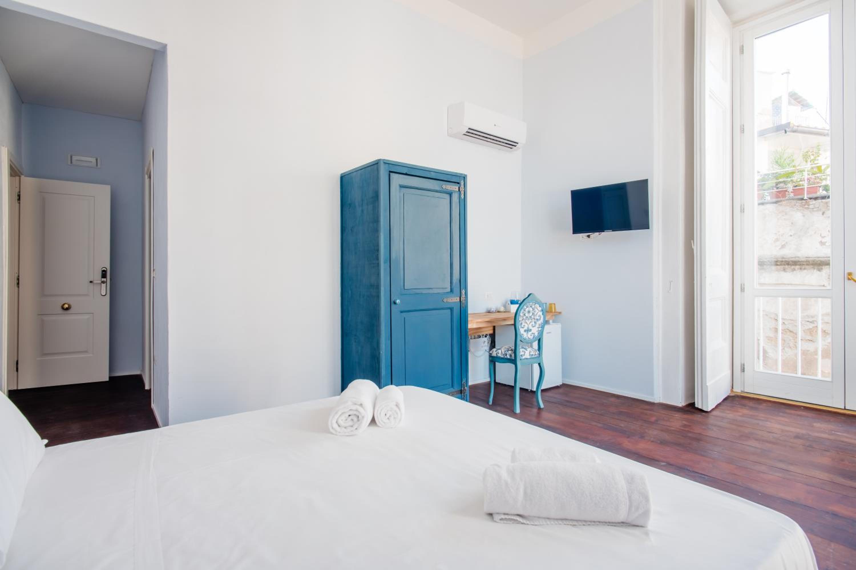 Large Double Room