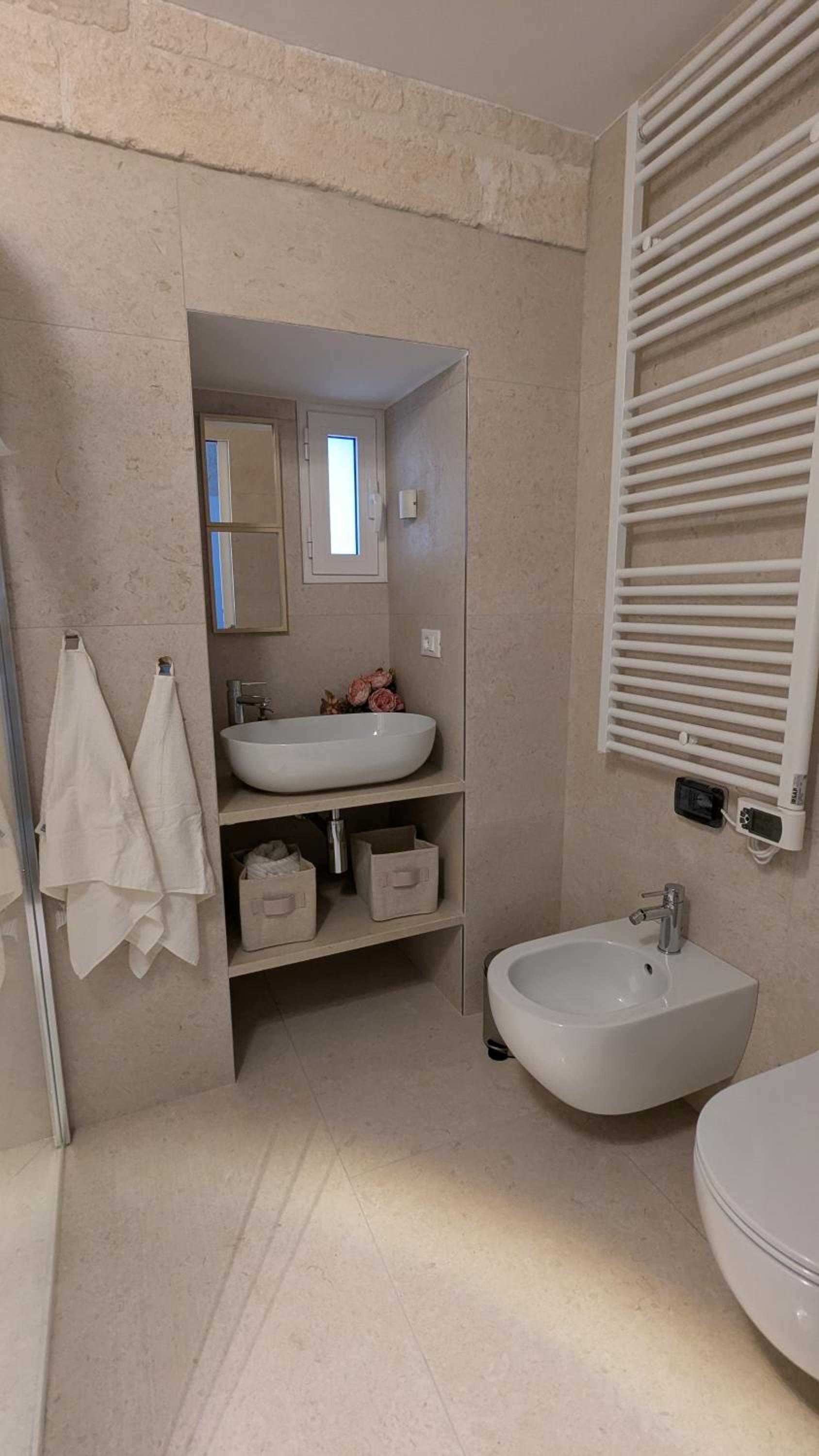 One-Bedroom House photo 2