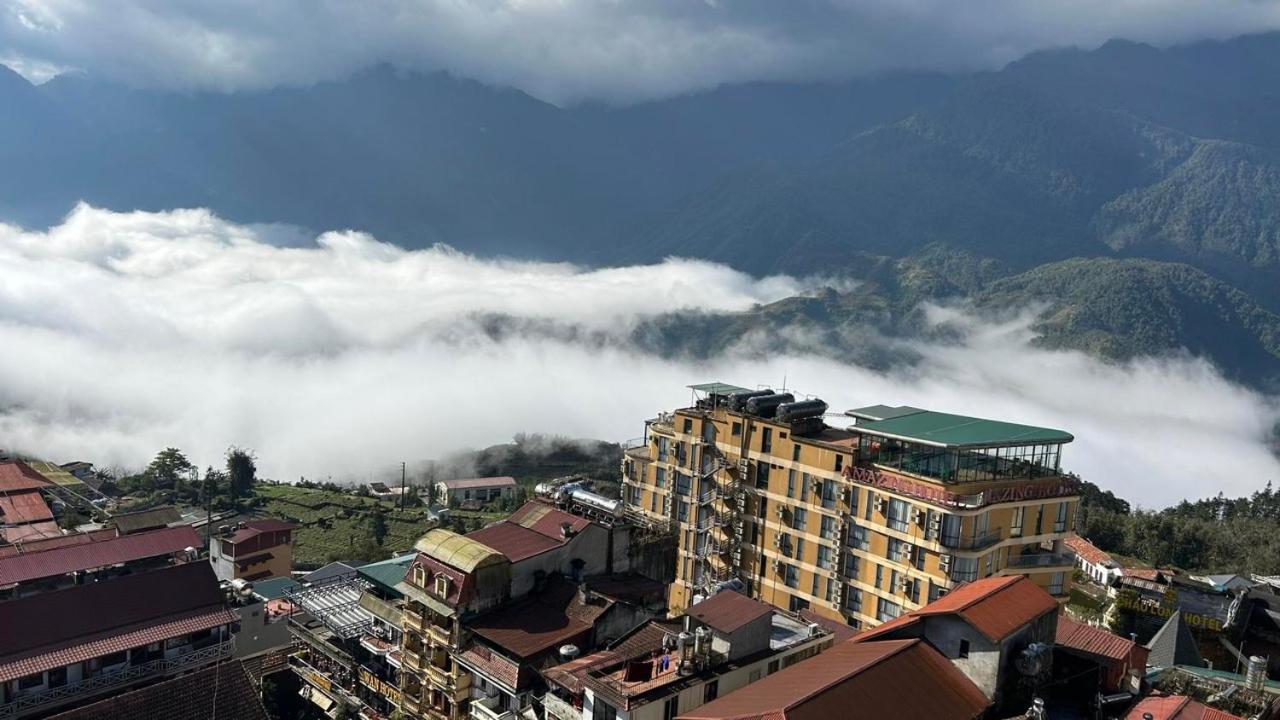 Superior Double or Twin Room with Mountain View photo 2